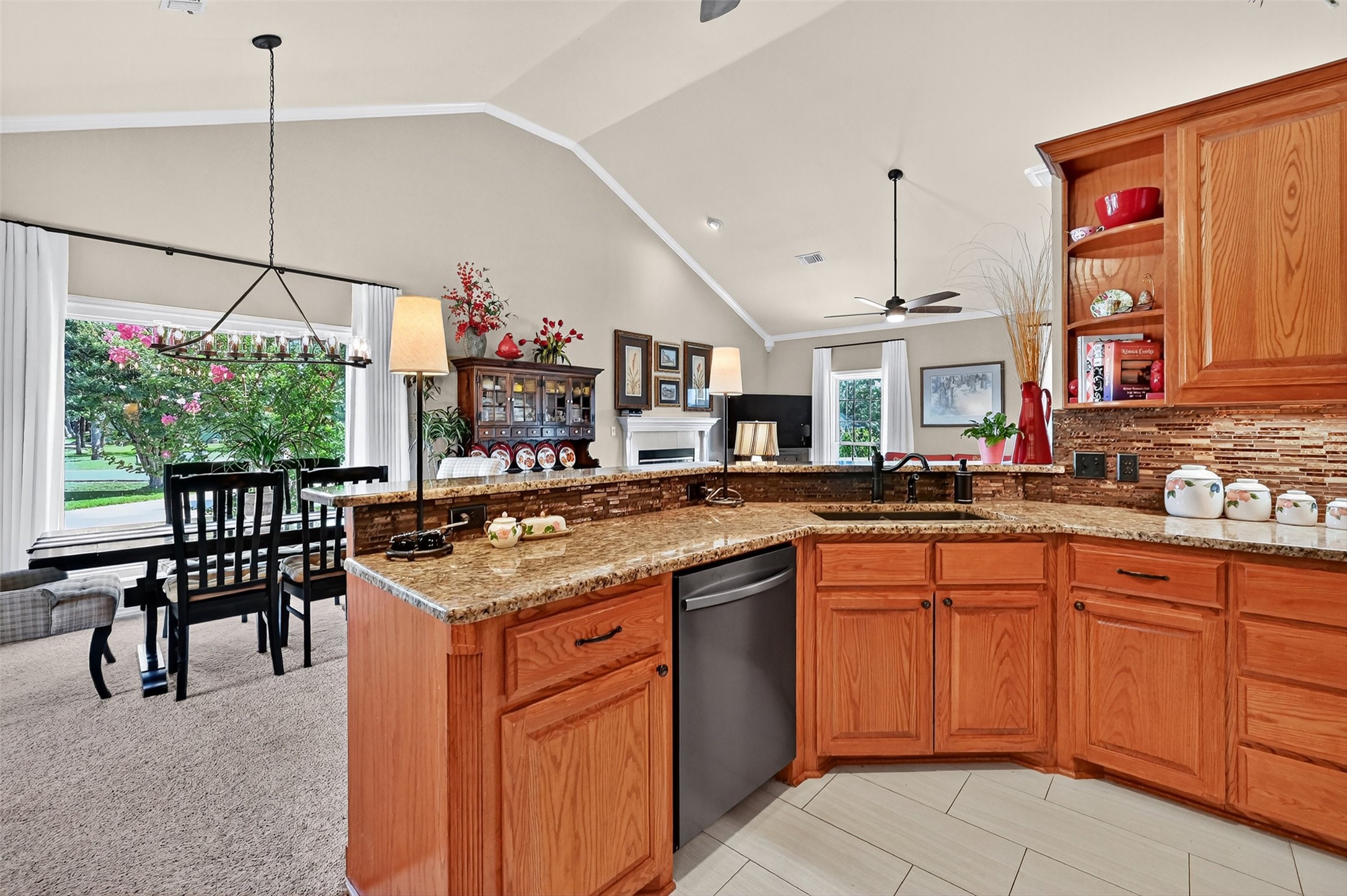 122 Comanche Drive