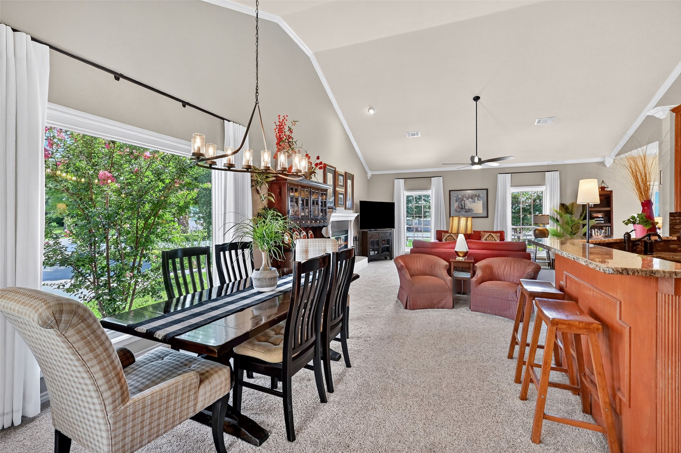 122 Comanche Drive