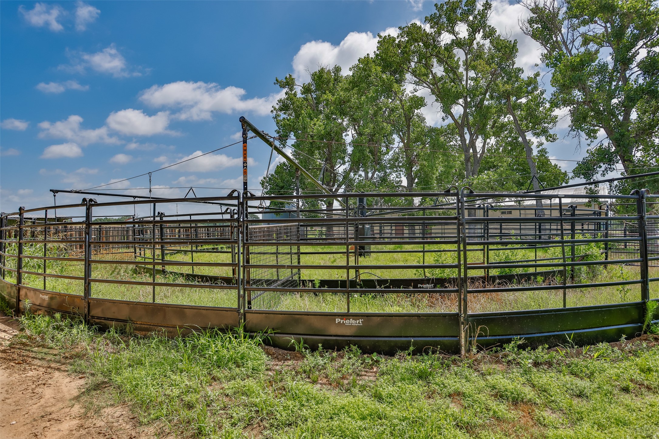 3561 NEELY Trail