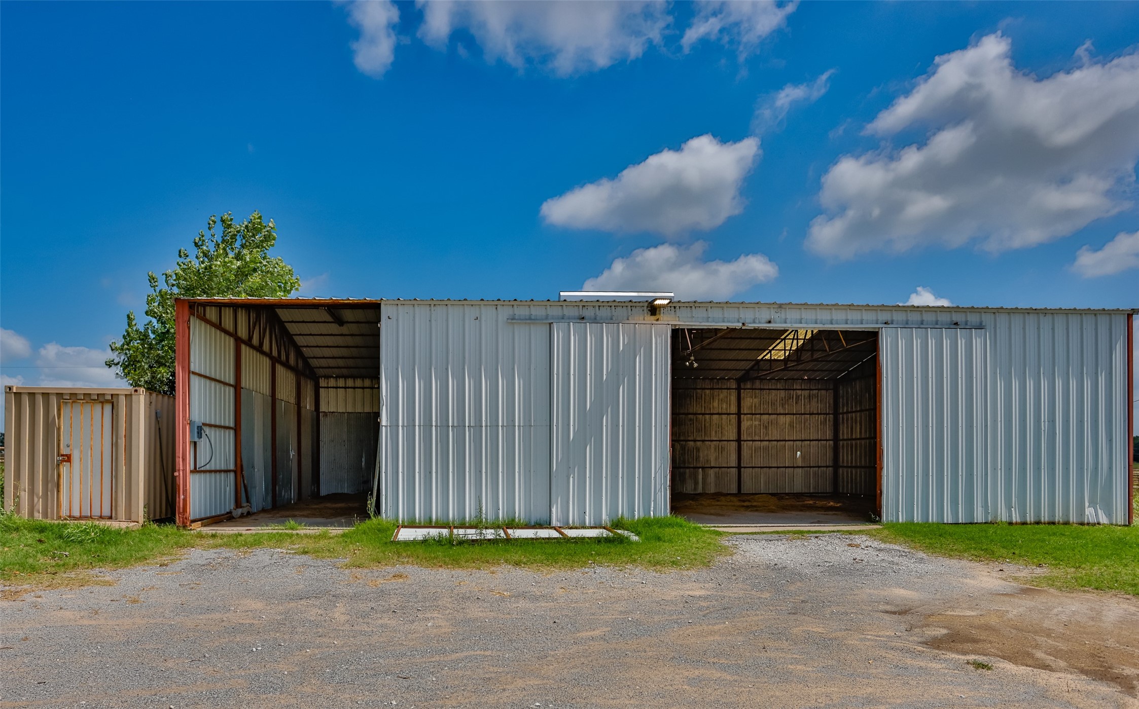 3561 NEELY Trail