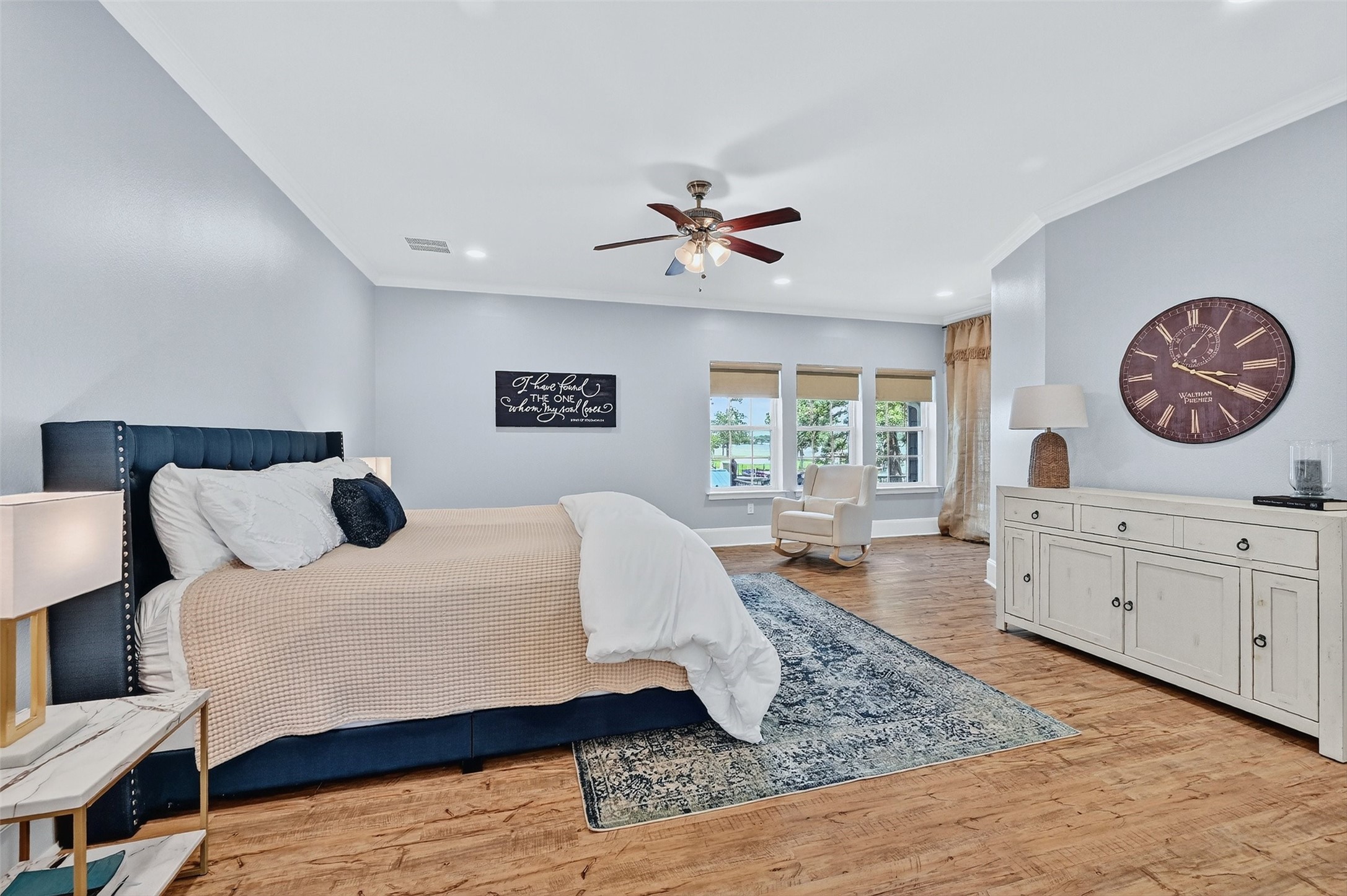 102 Noweta Place