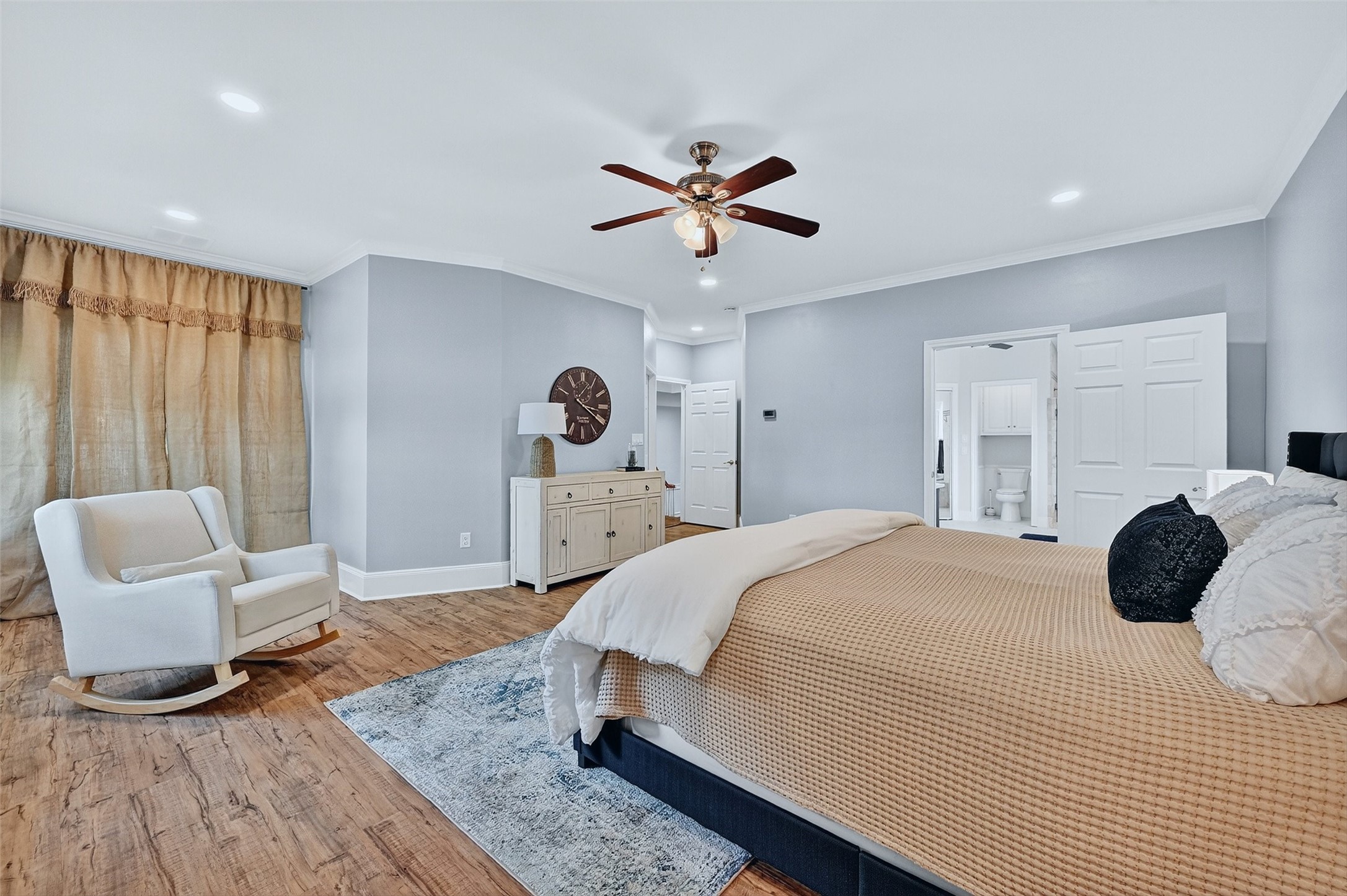 102 Noweta Place