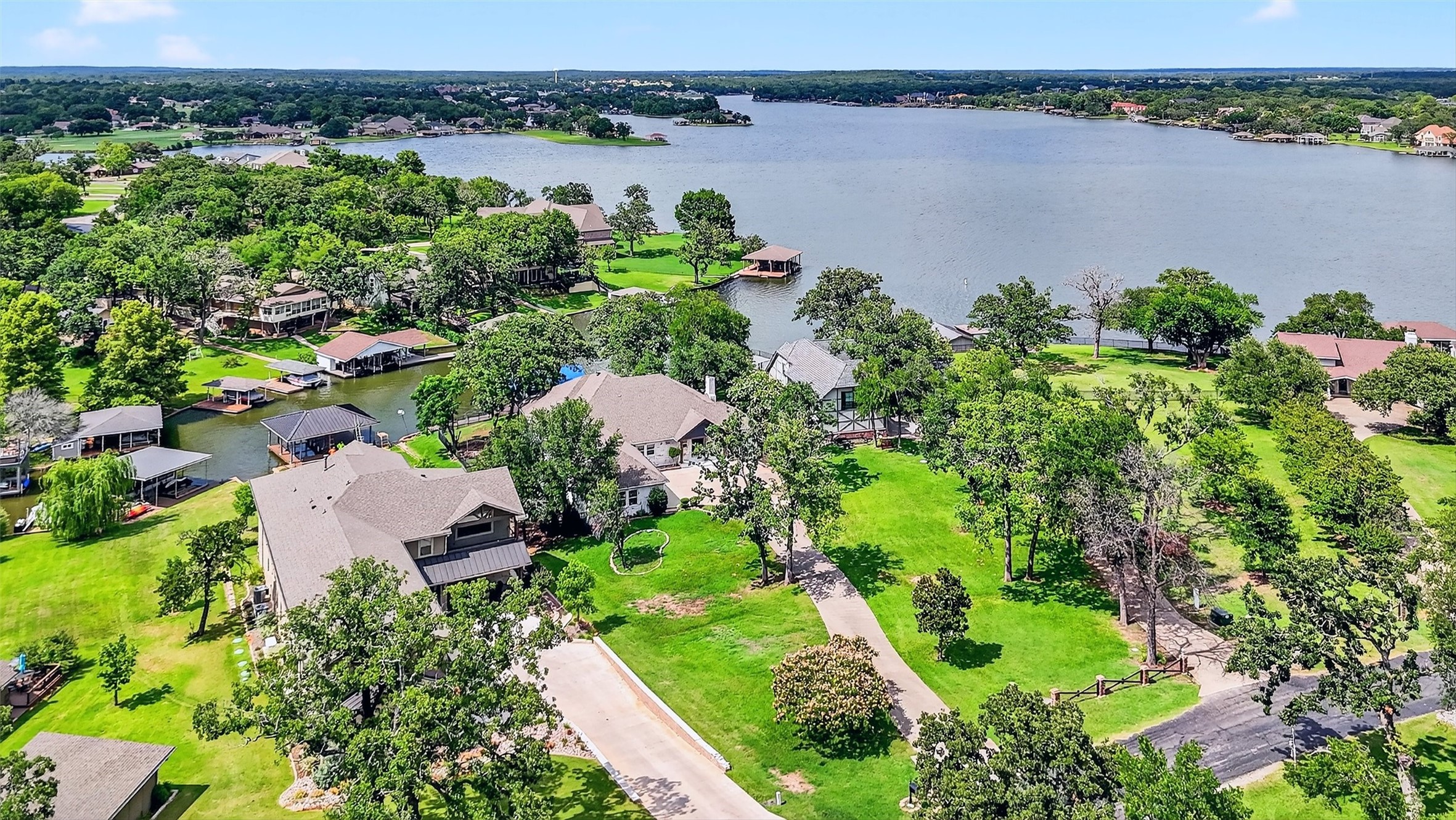 102 Noweta Place