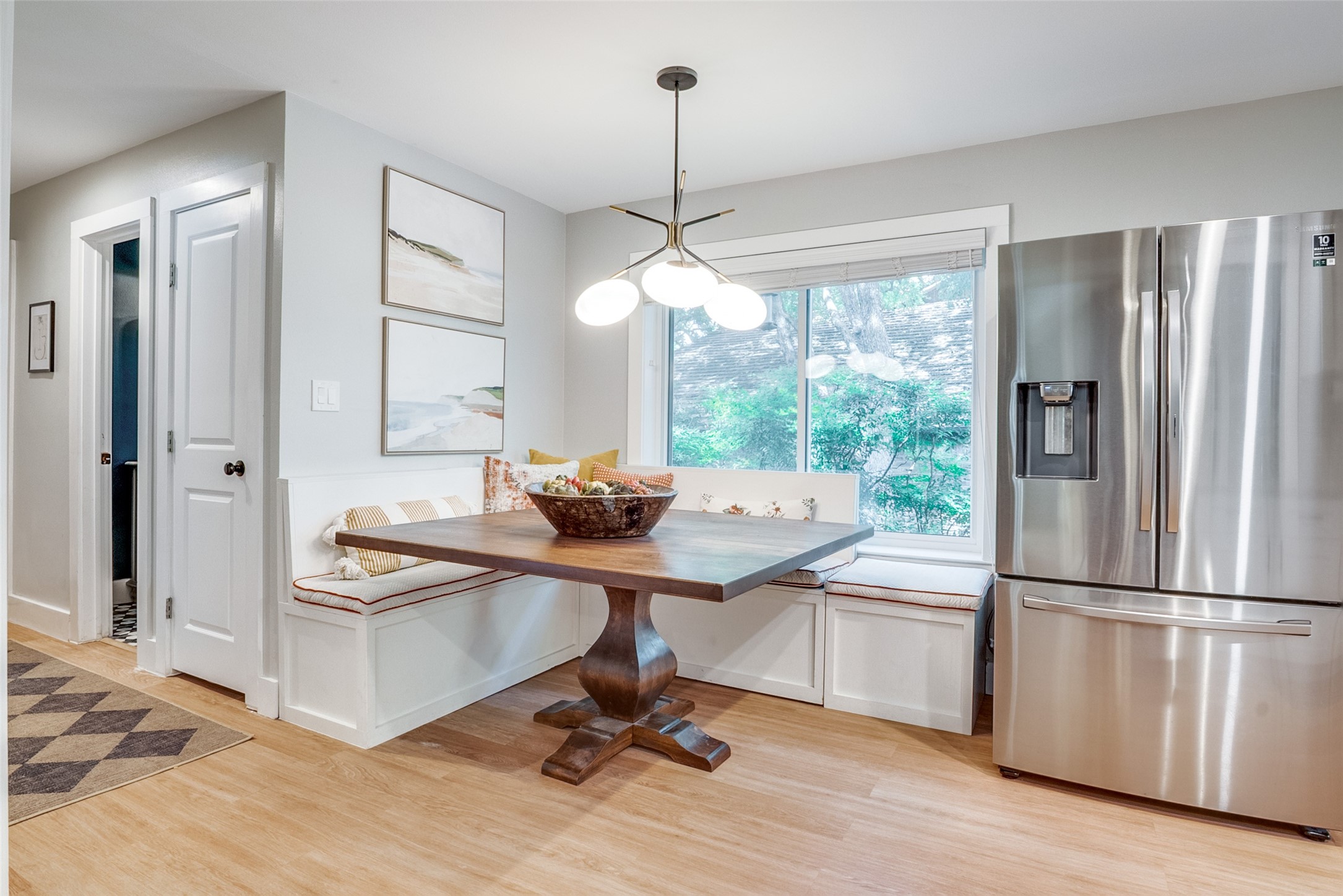 4419 Woodridge Drive