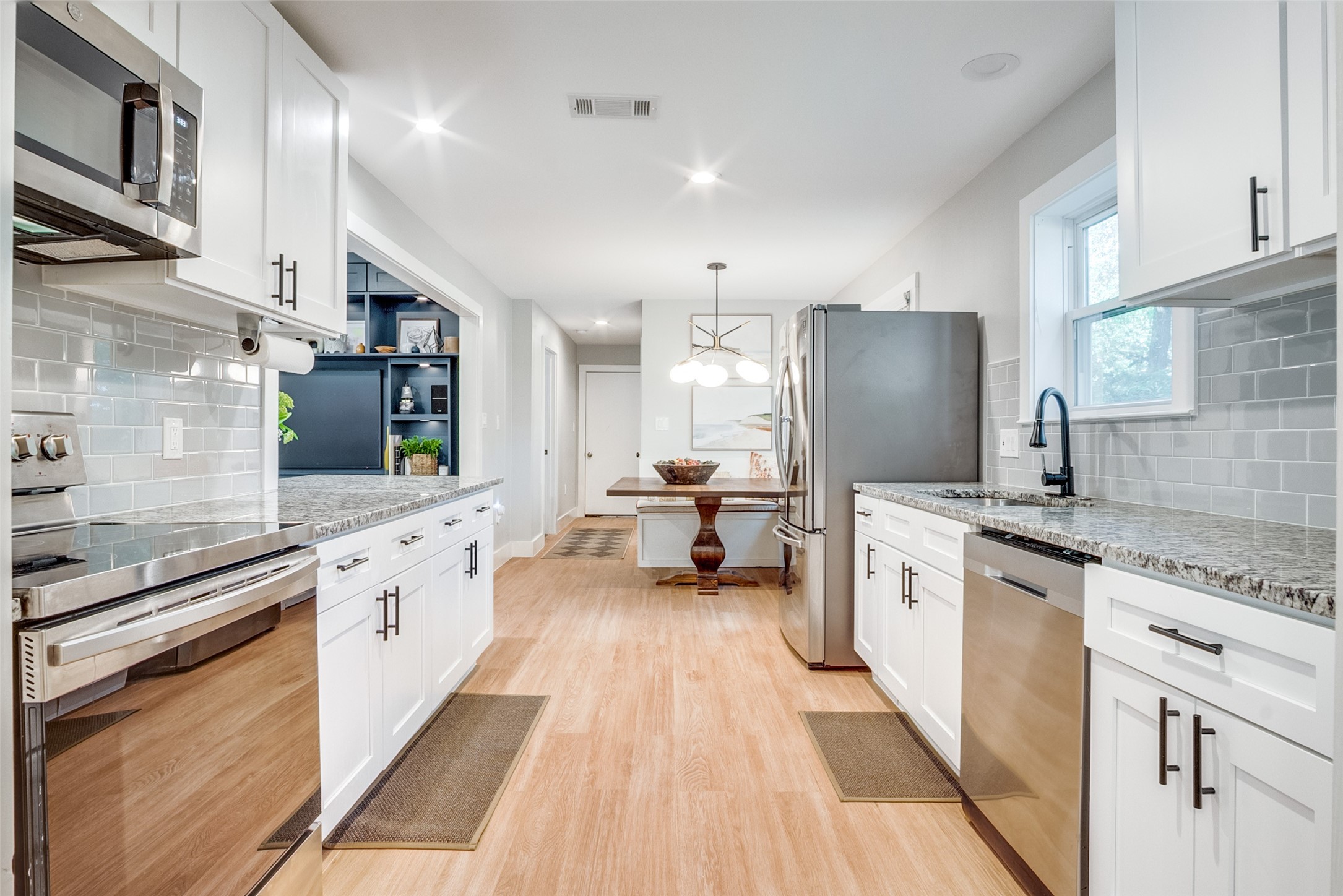 4419 Woodridge Drive