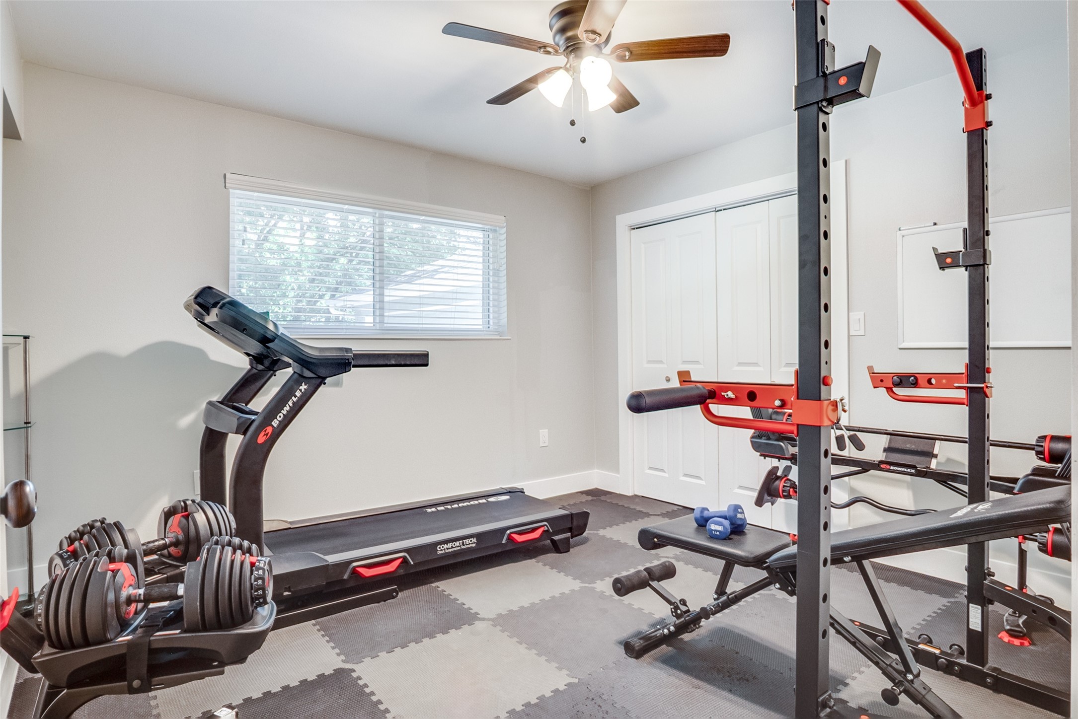 4419 Woodridge Drive