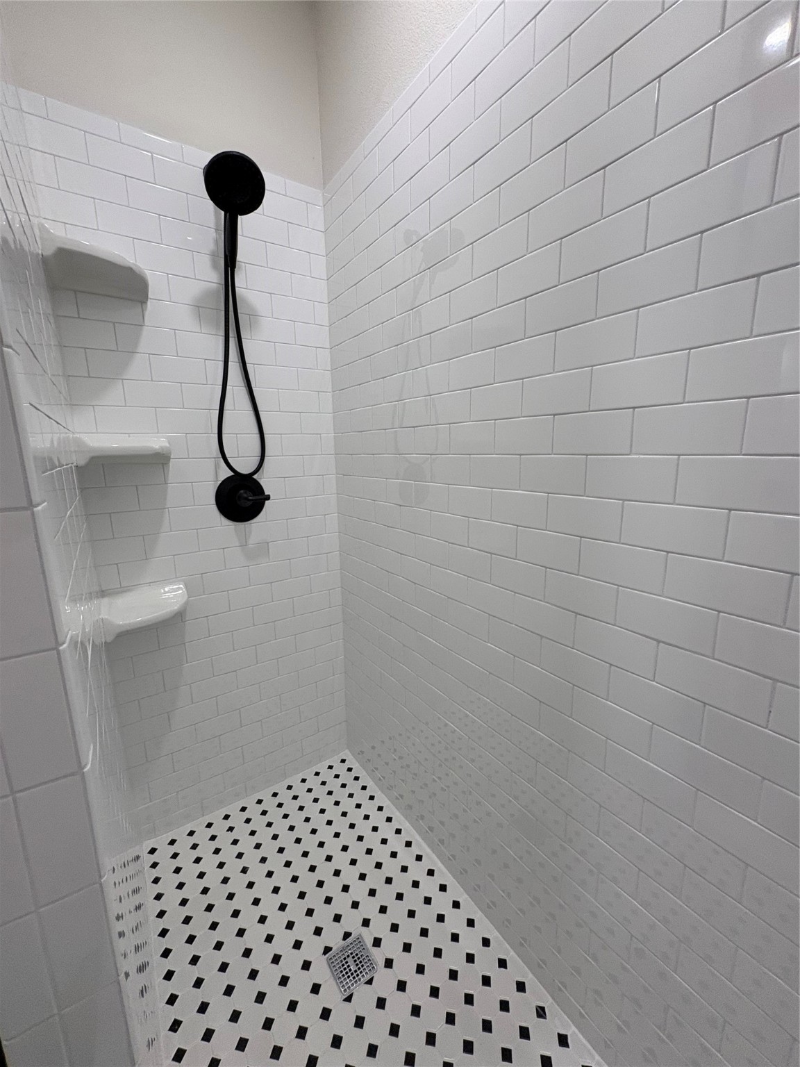 410 N Houston Avenue