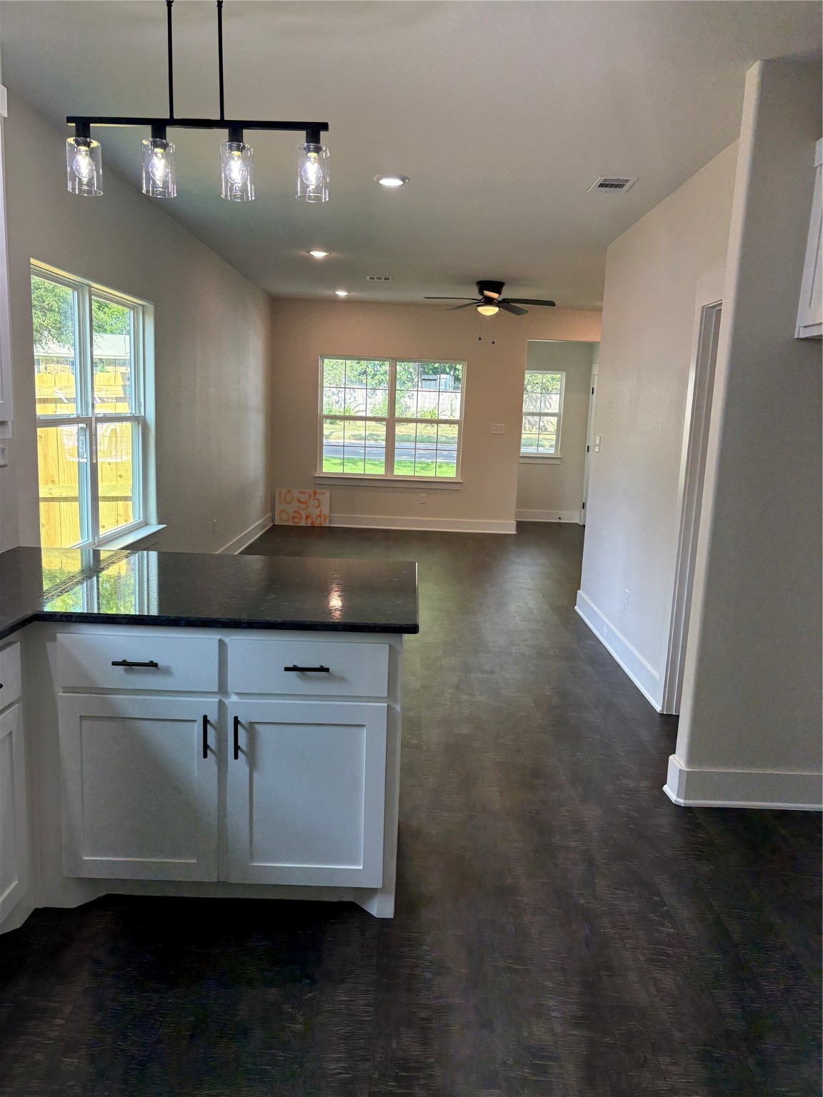 410 N Houston Avenue