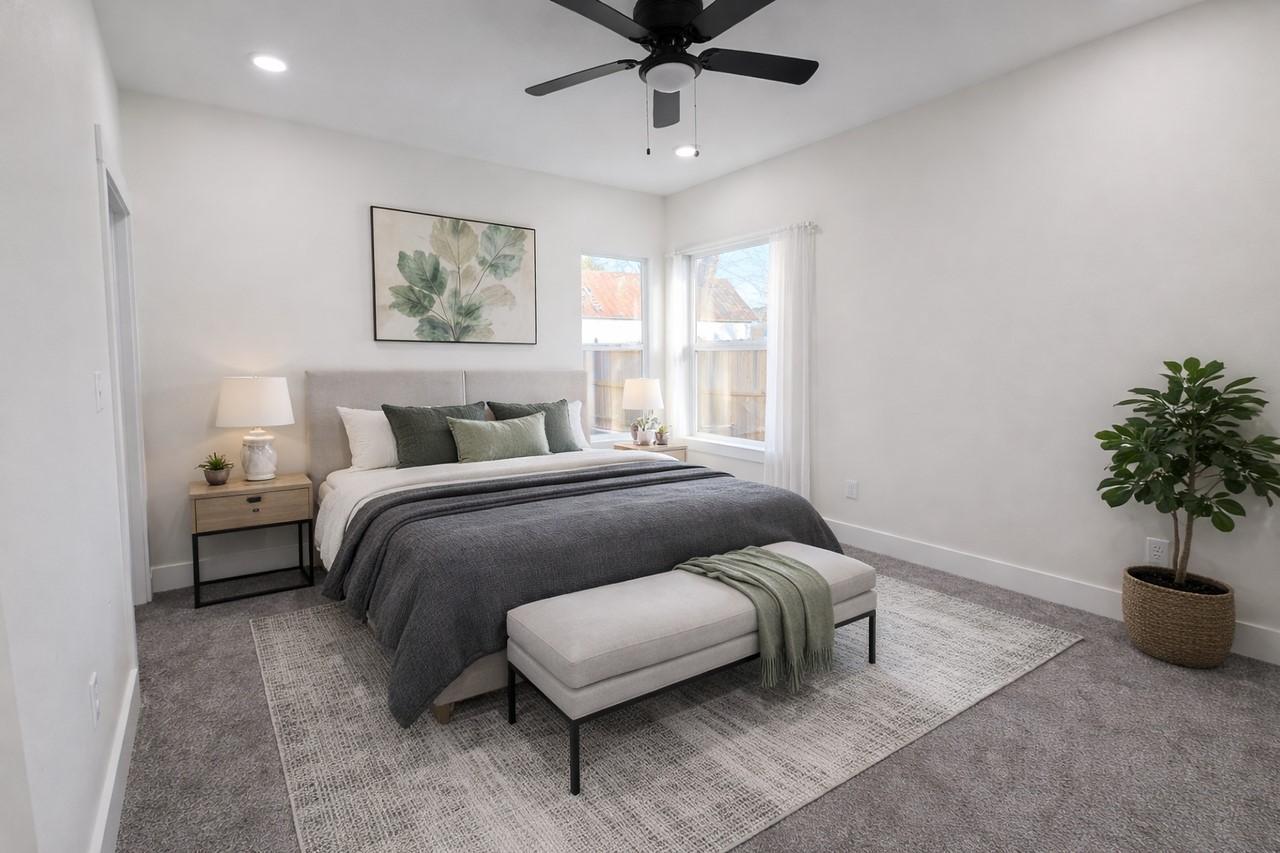 410 N Houston Avenue