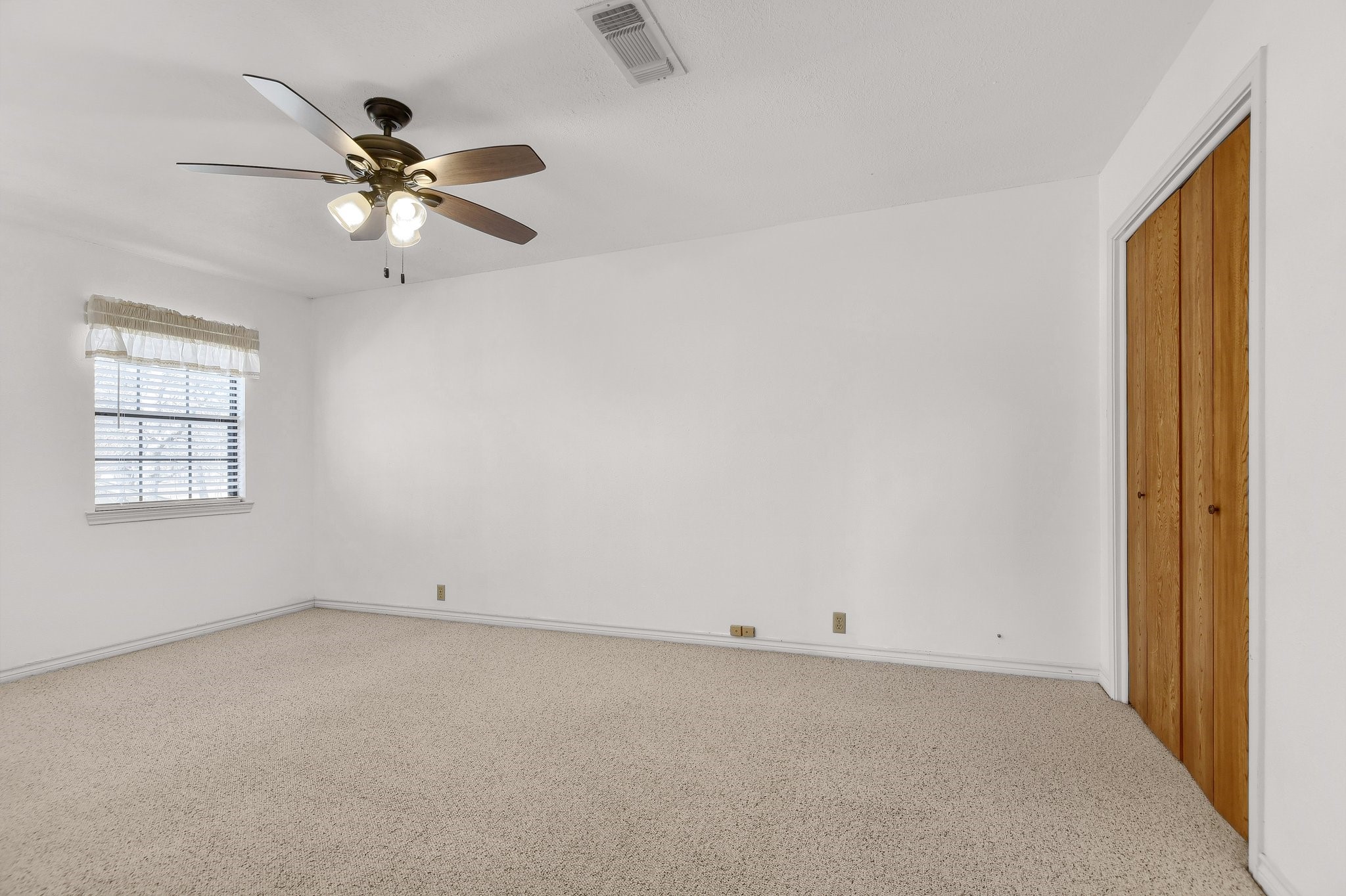 924 Kiowa Drive W