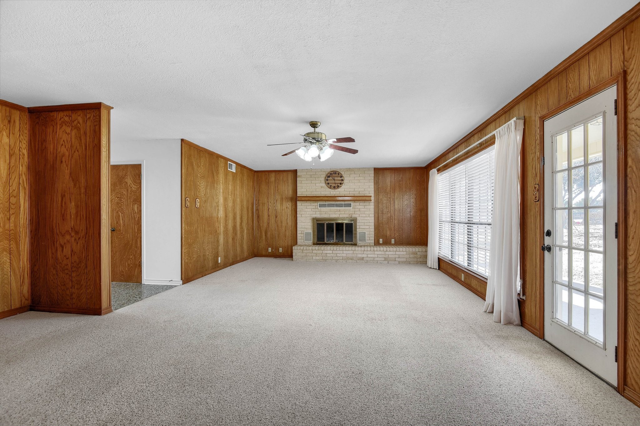 924 Kiowa Drive W