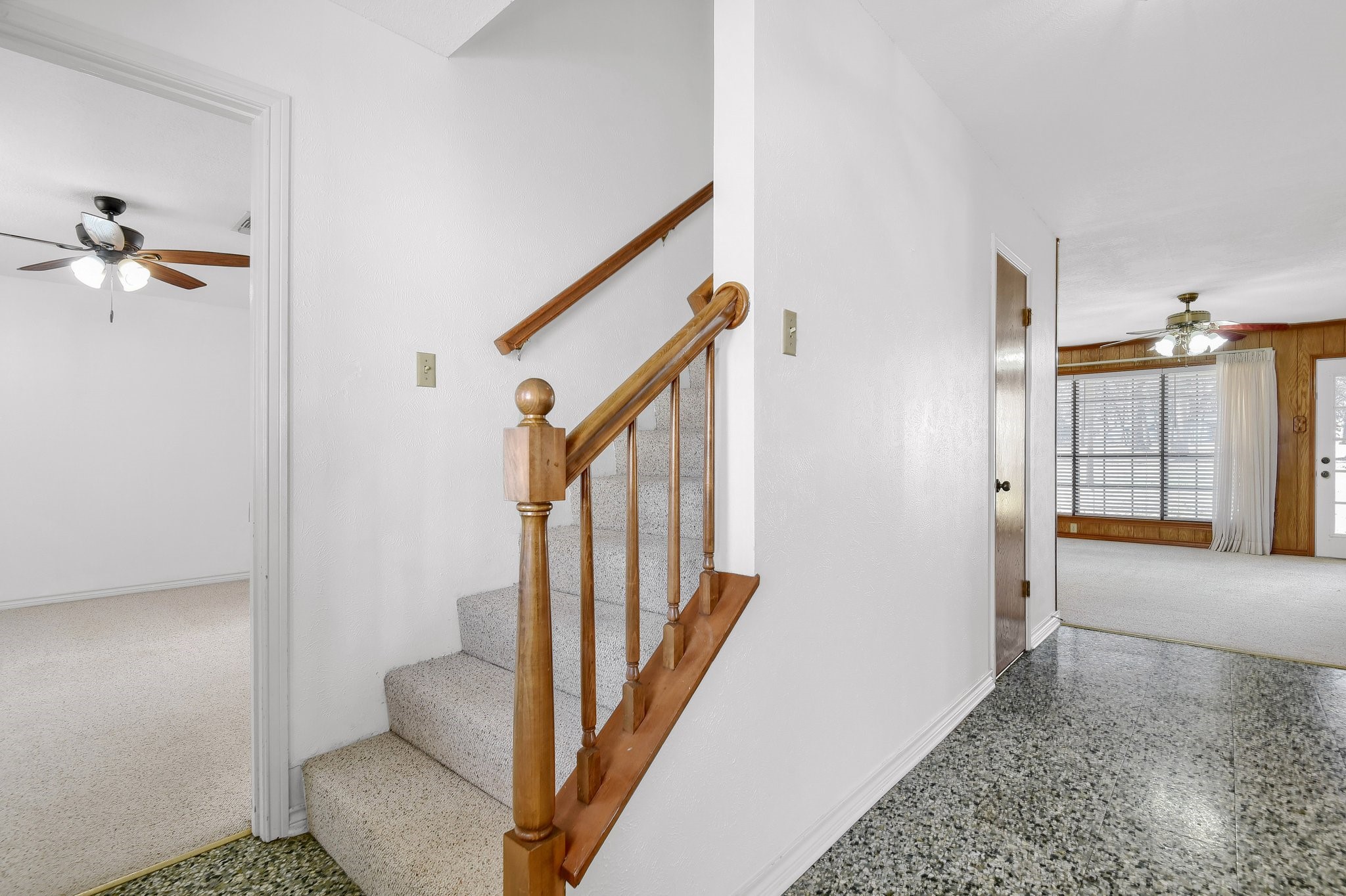 924 Kiowa Drive W