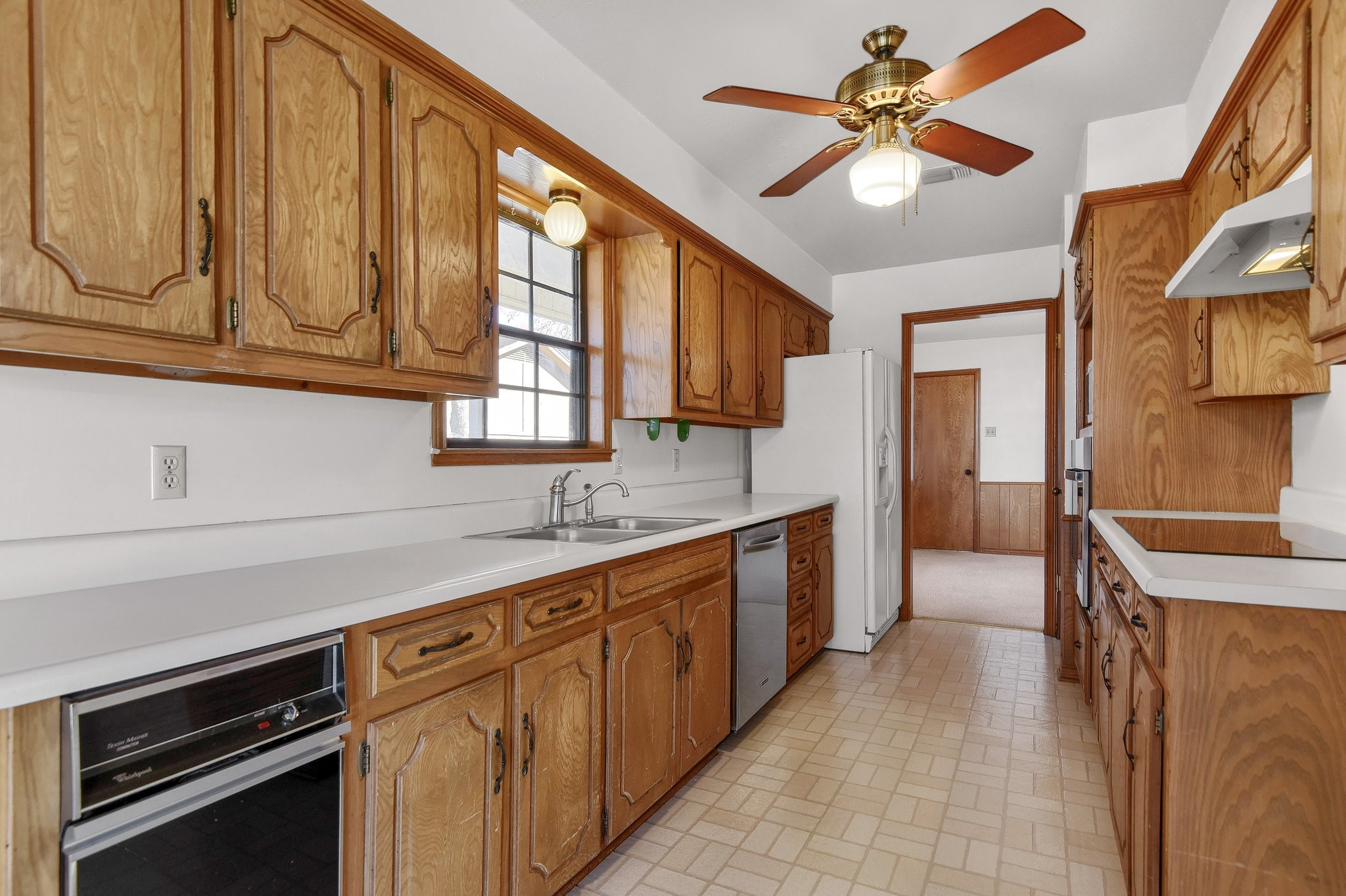 924 Kiowa Drive W