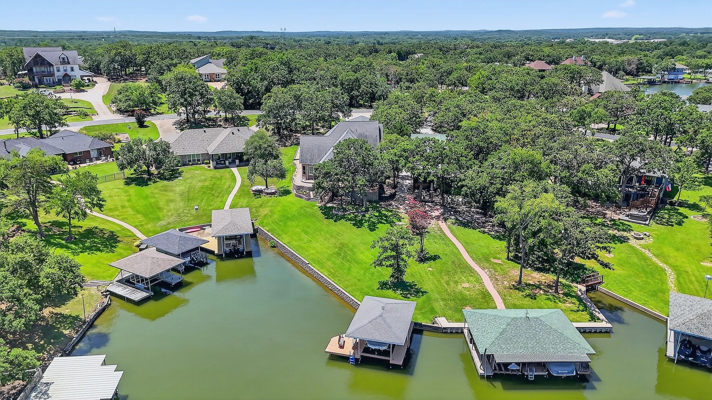 214 Kiowa Drive E