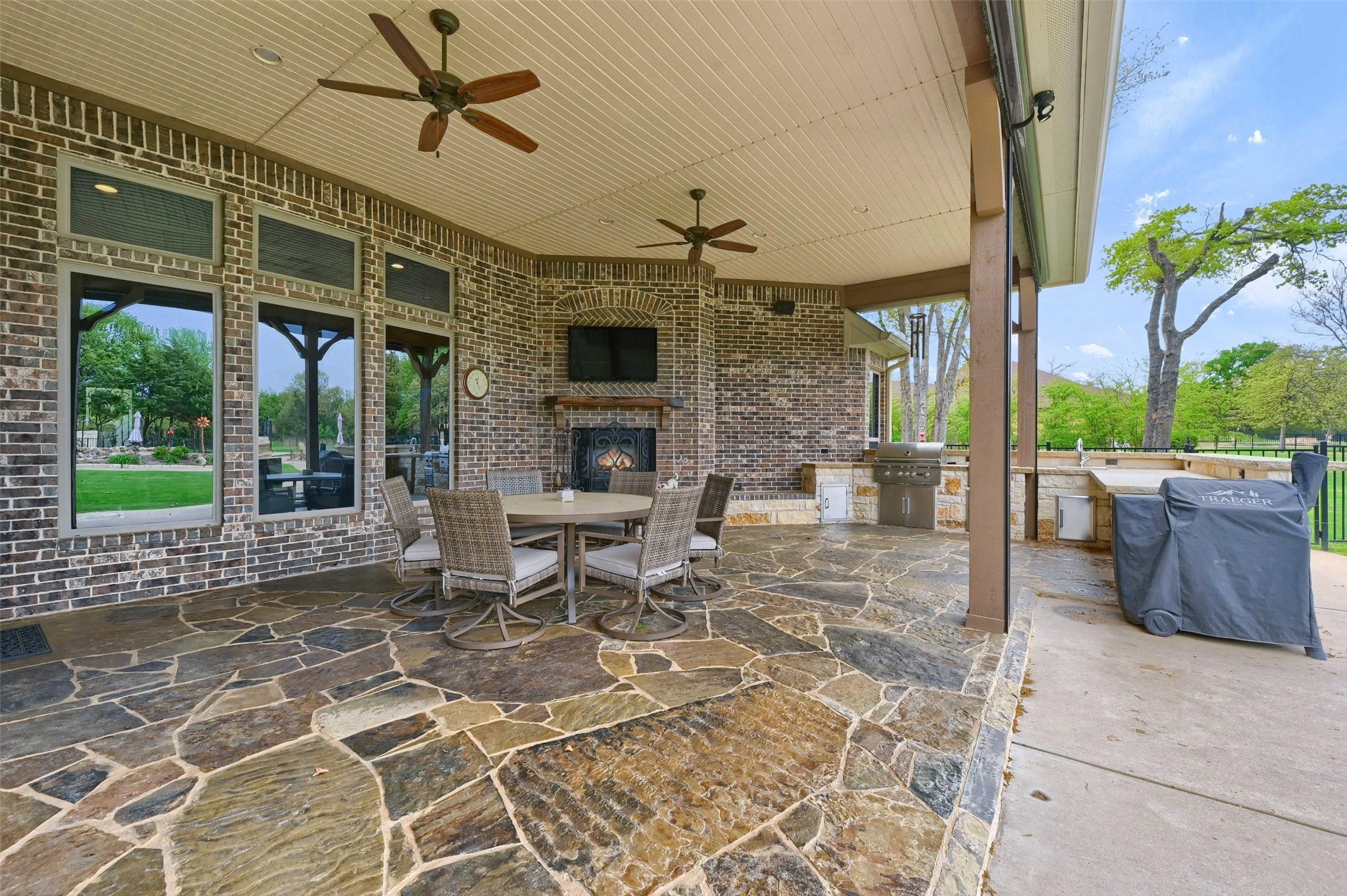 7545 Colton Lane