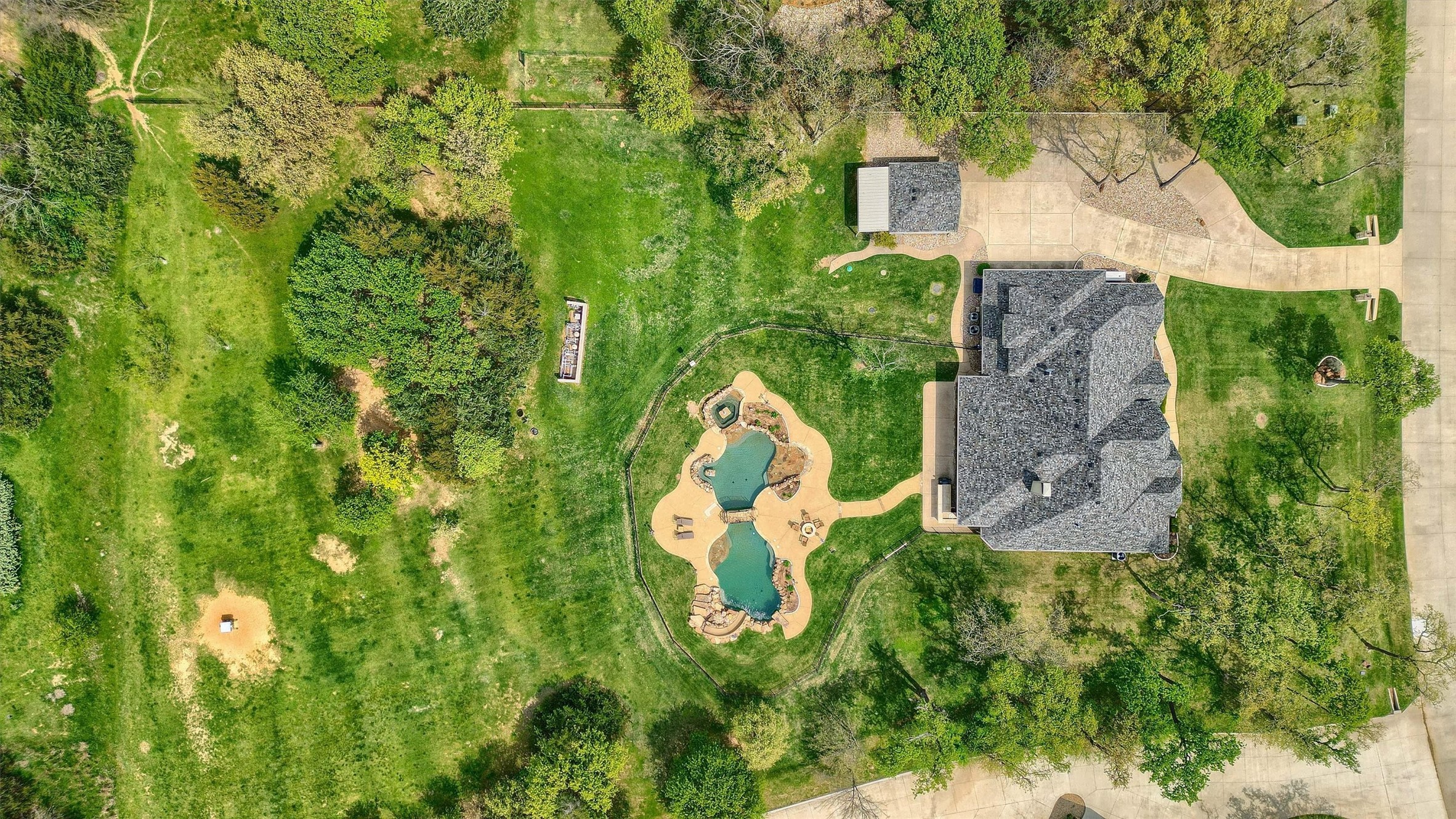 7545 Colton Lane