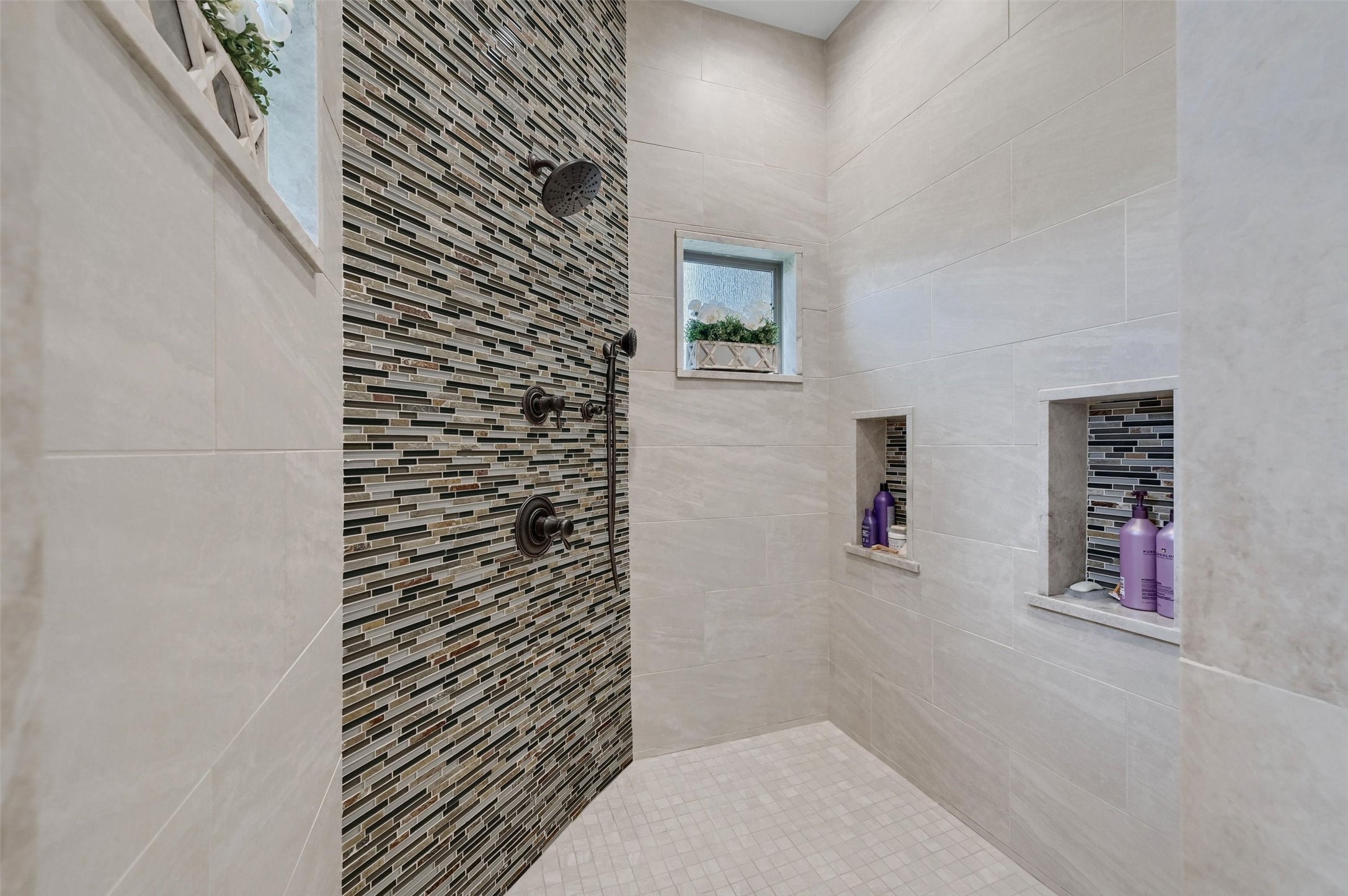 7545 Colton Lane