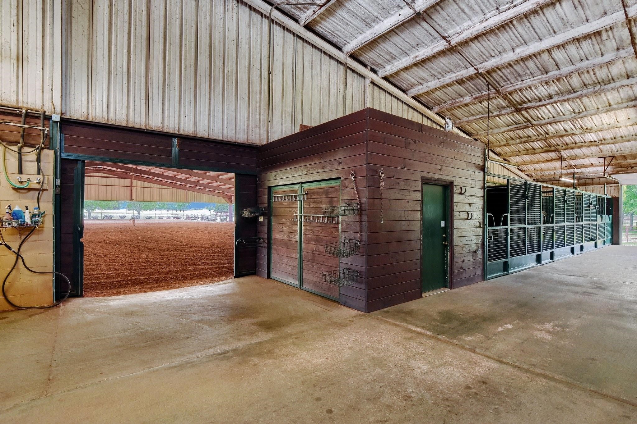 10898 Friendship Road
