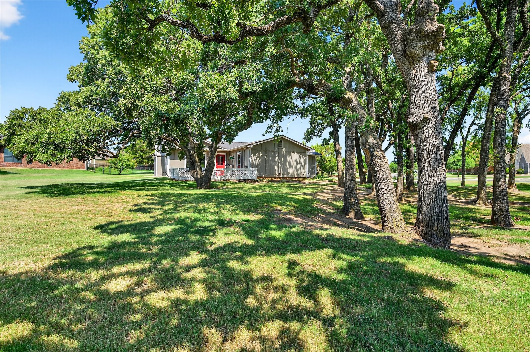 501 Kiowa Drive E