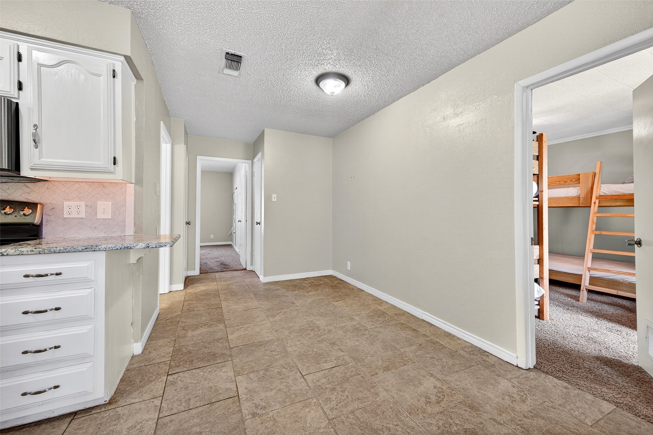 501 Kiowa Drive E