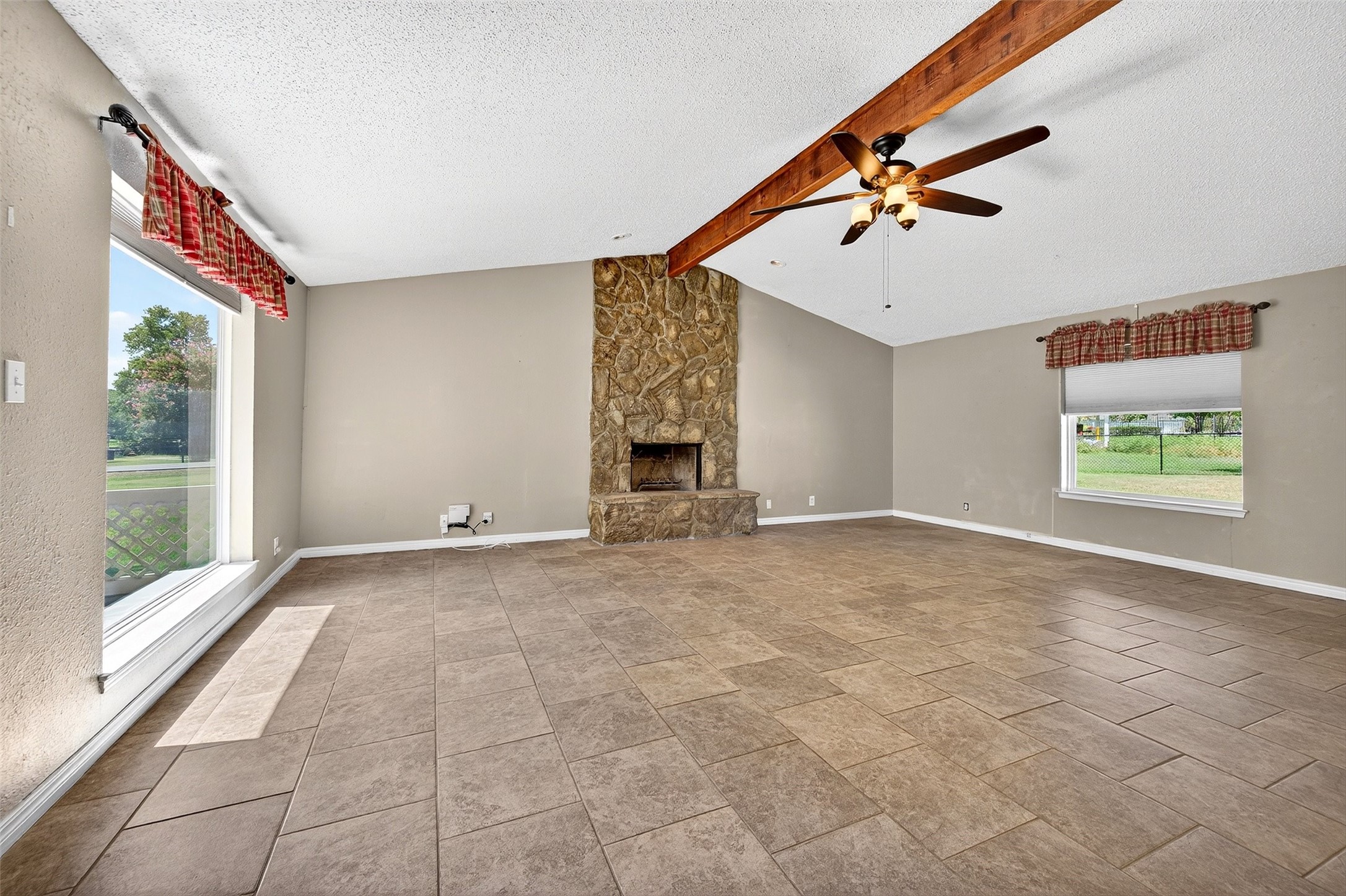 501 Kiowa Drive E