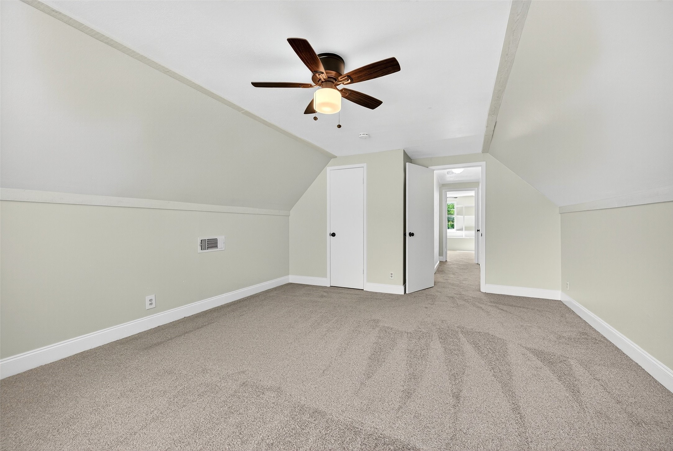 101 Kiowa Drive S