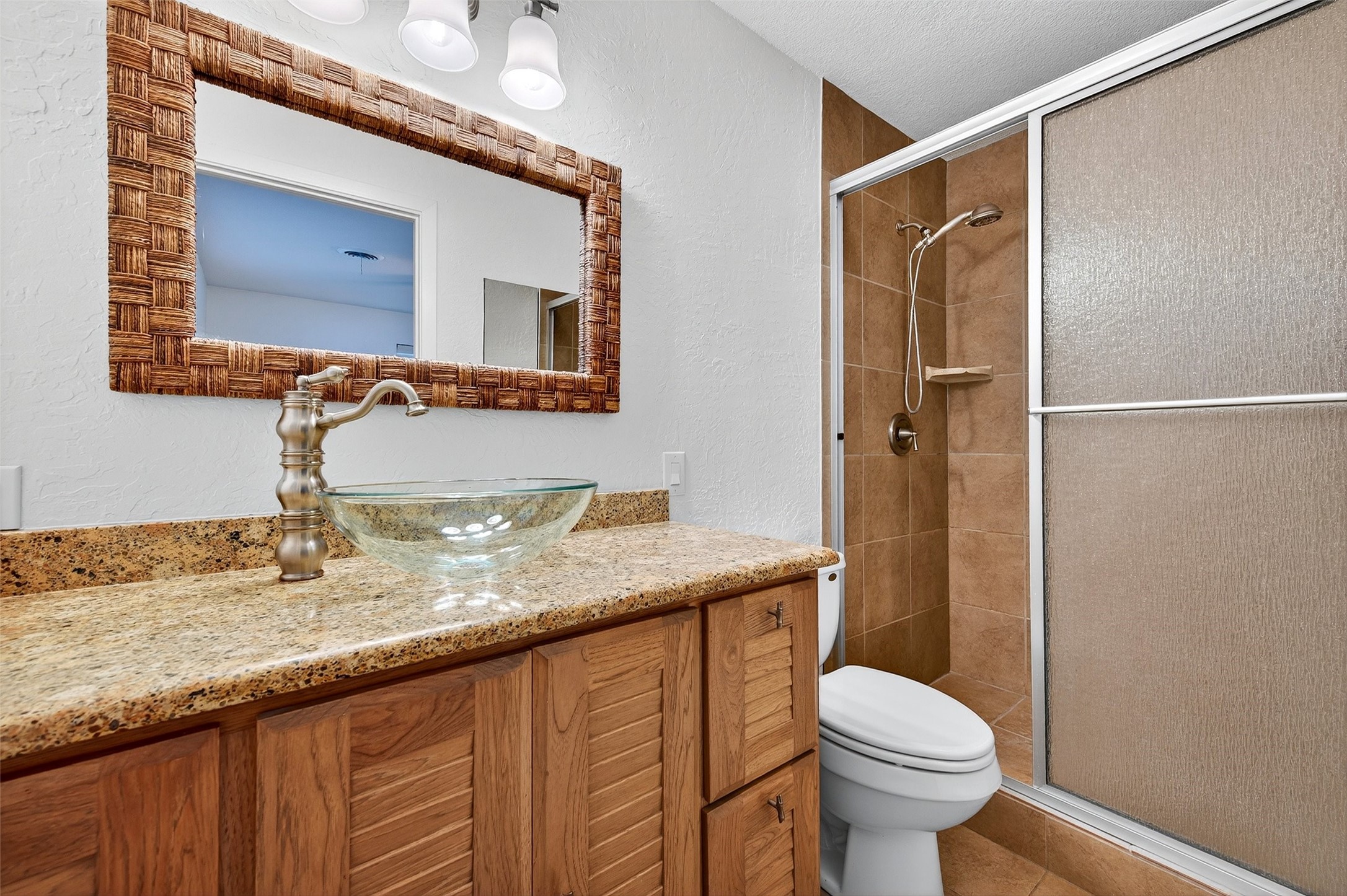 100 Kiowa Drive S