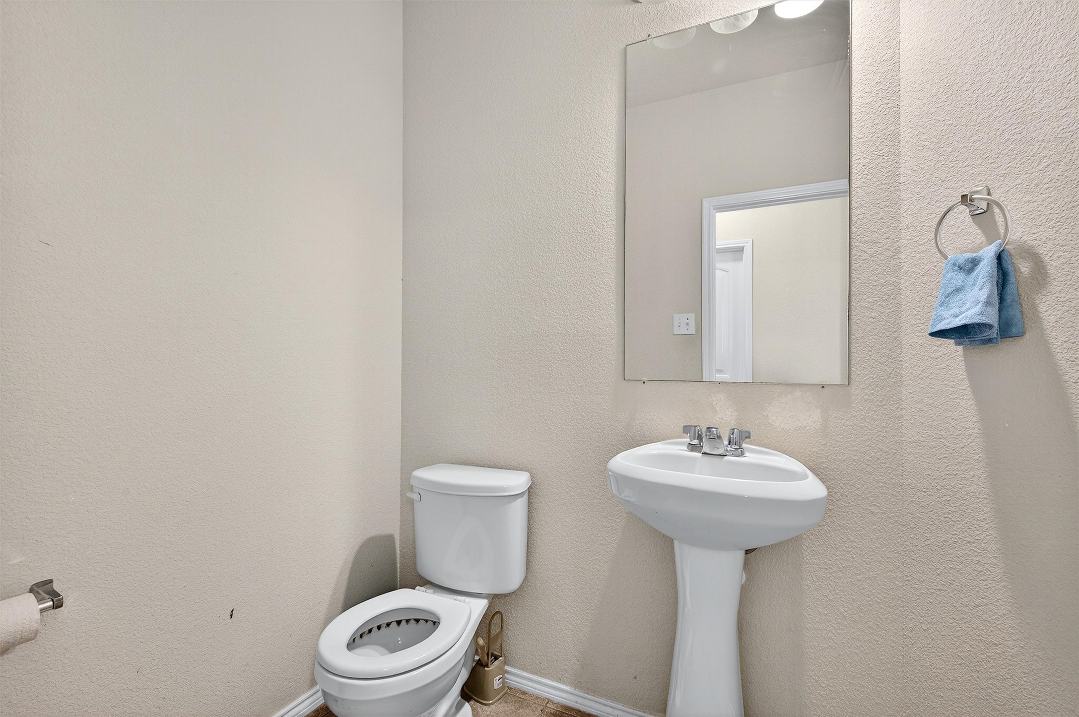 4515 Hummingbird Drive