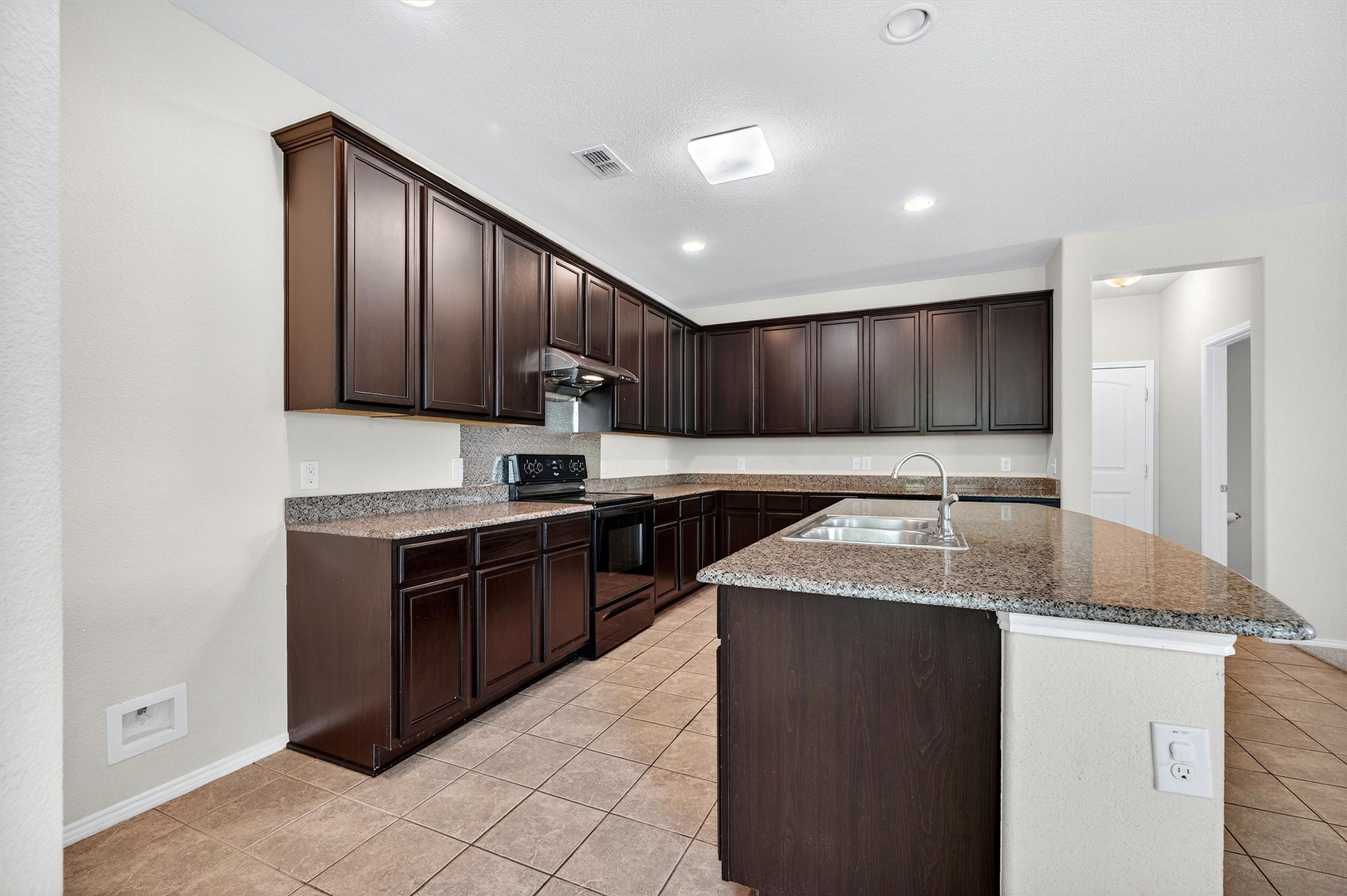 4515 Hummingbird Drive