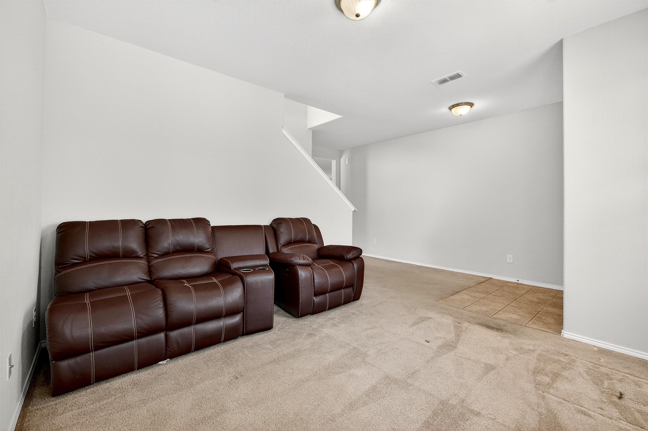 4515 Hummingbird Drive