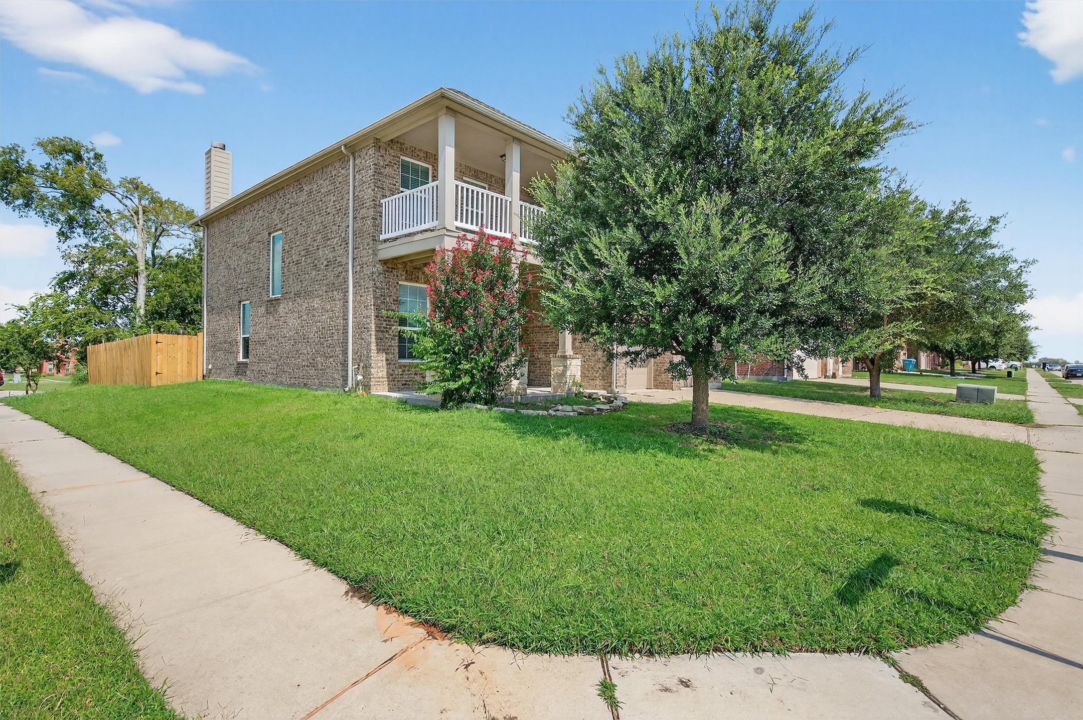 4515 Hummingbird Drive