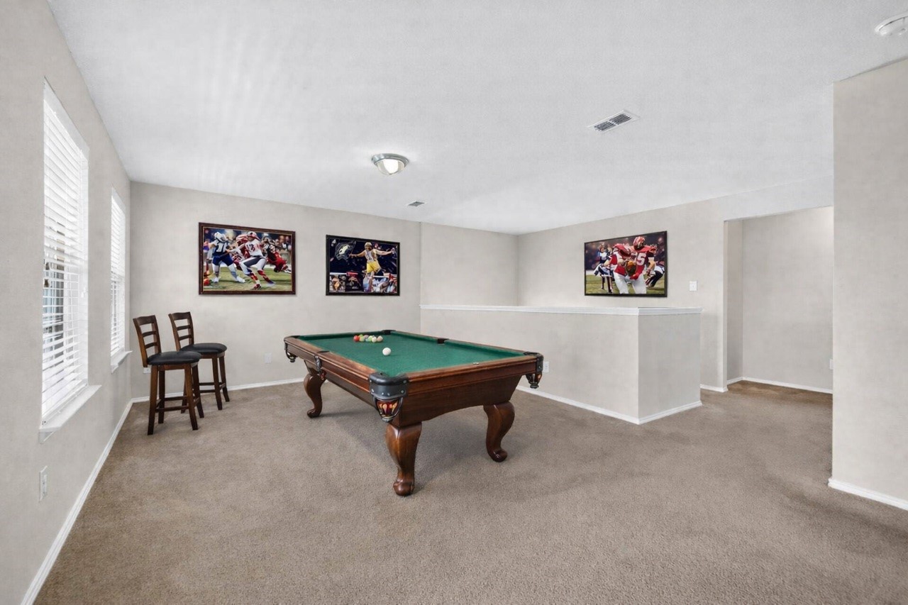 4515 Hummingbird Drive