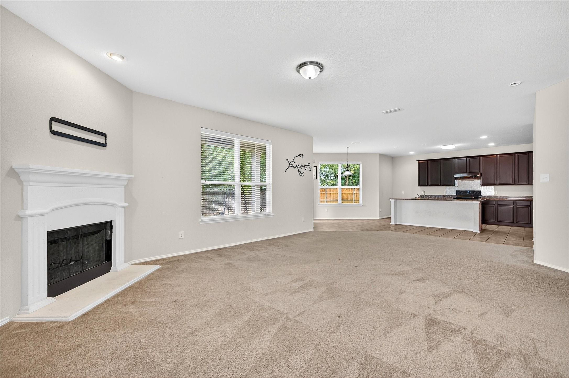 4515 Hummingbird Drive