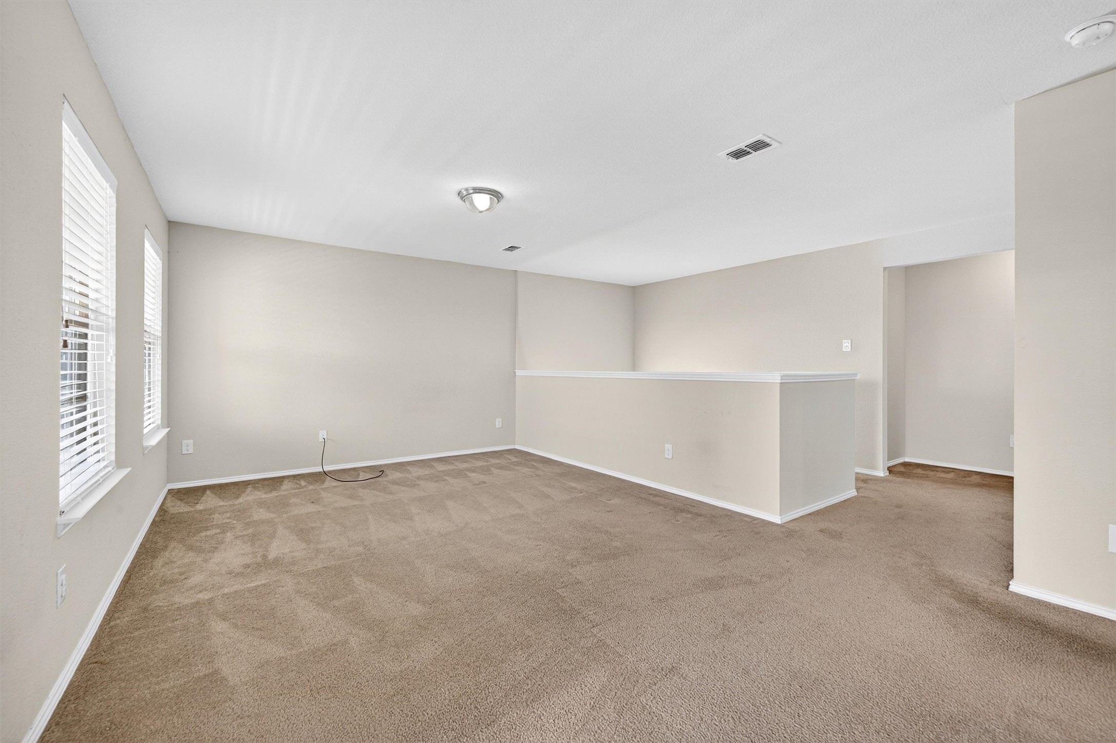 4515 Hummingbird Drive