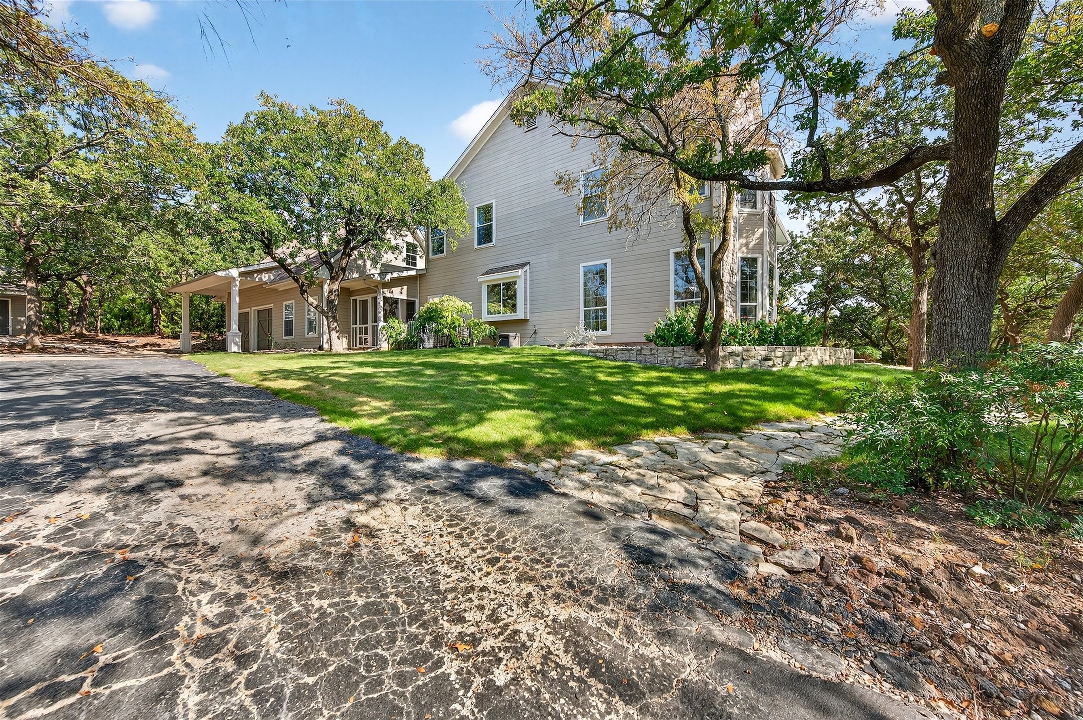 10312 Arvin Hill Road