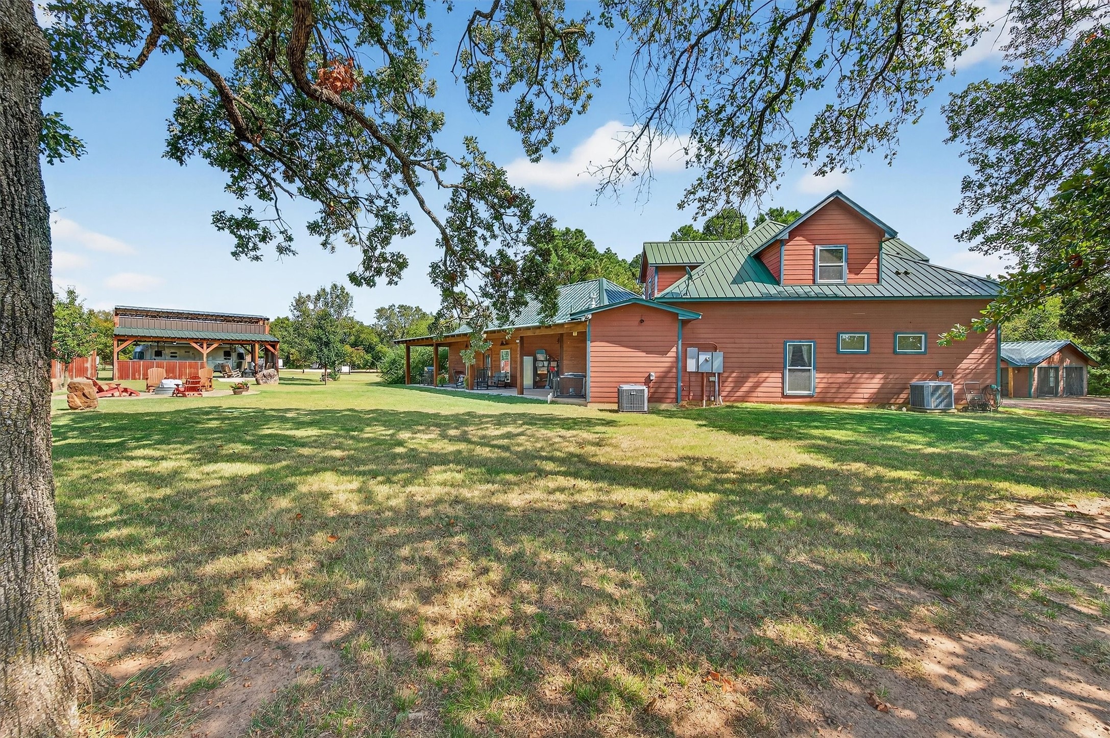 993 County Line Road