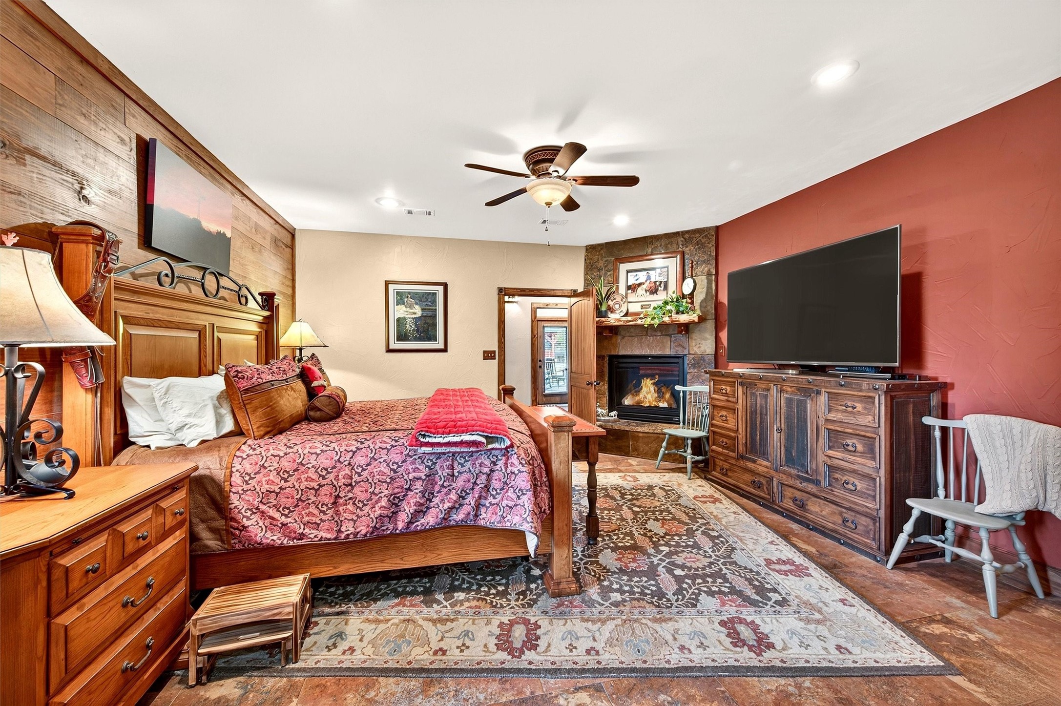 993 County Line Road