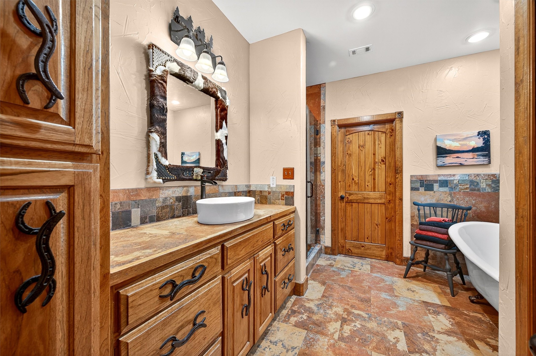 993 County Line Road