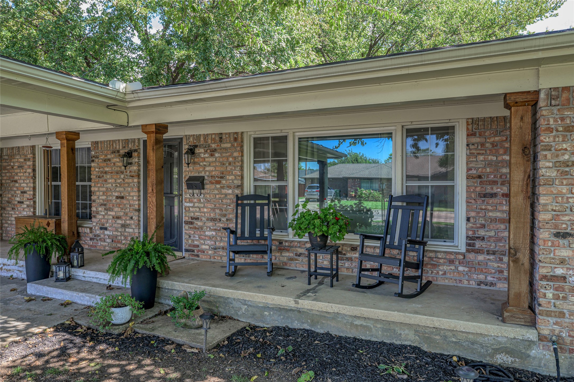 112 Pecan Street