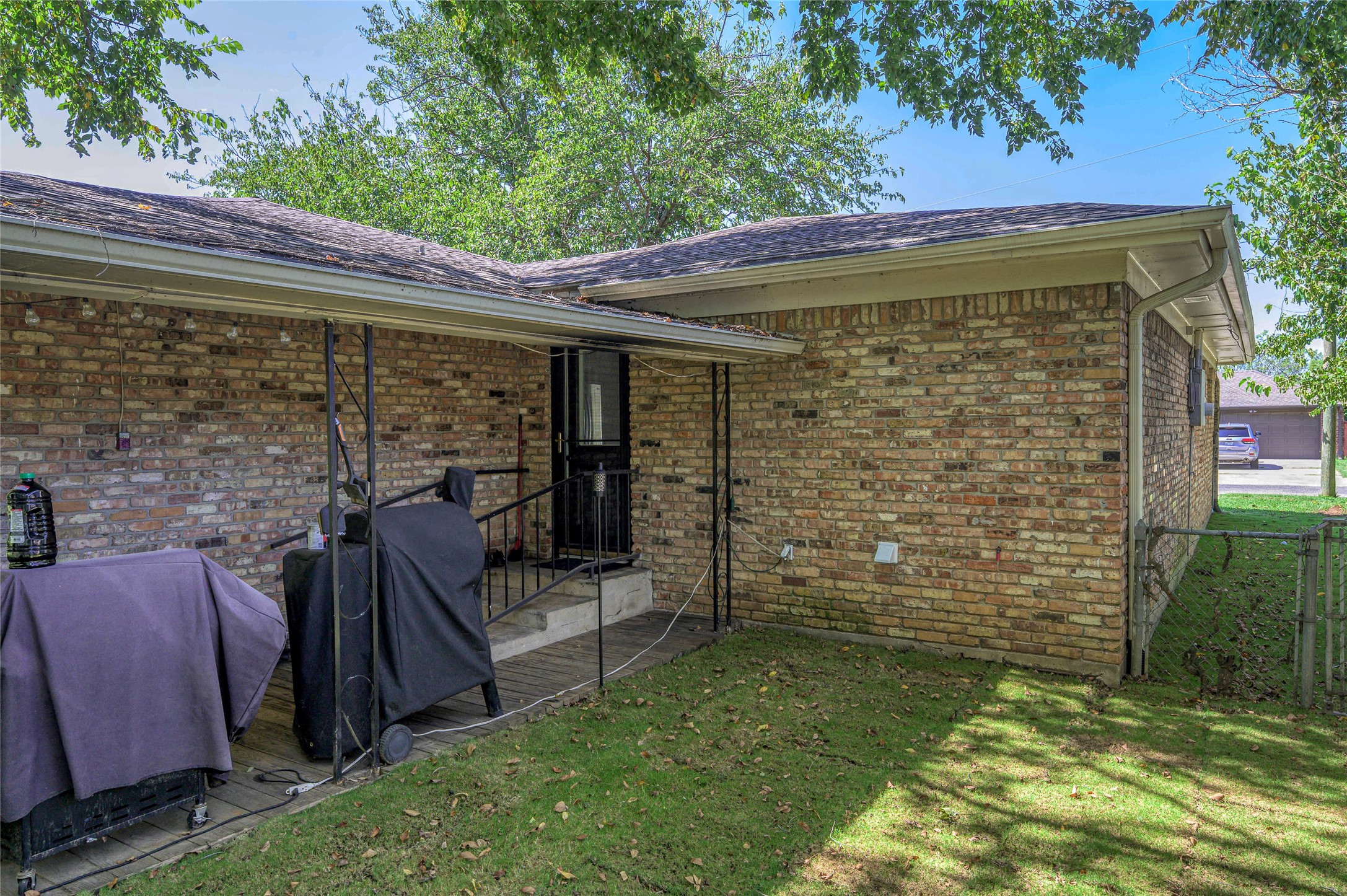 112 Pecan Street