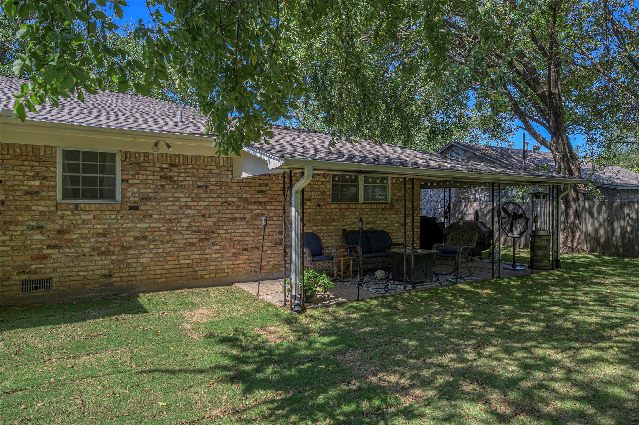 112 Pecan Street