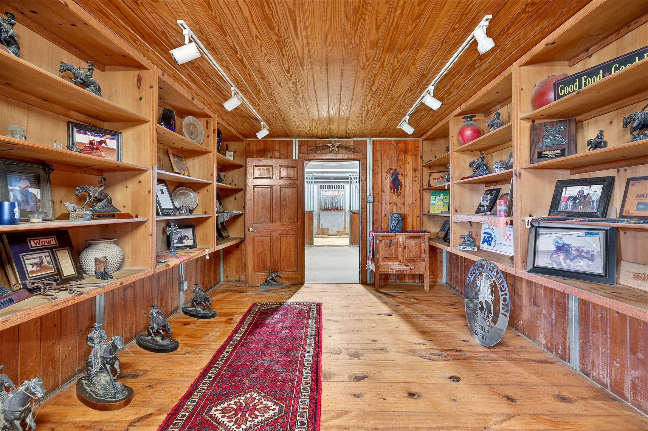 8950 Arvin Hill Road