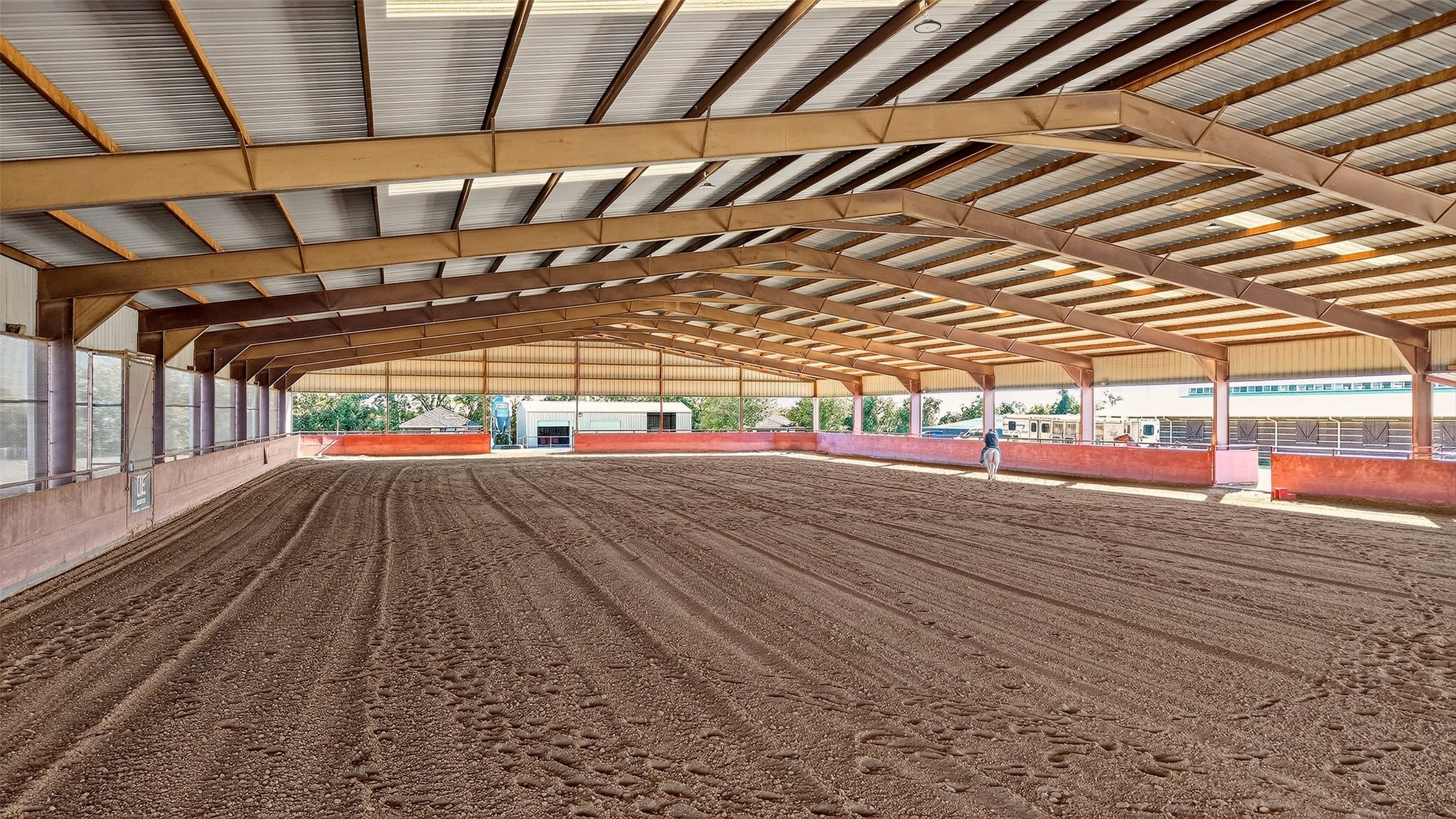 8950 Arvin Hill Road