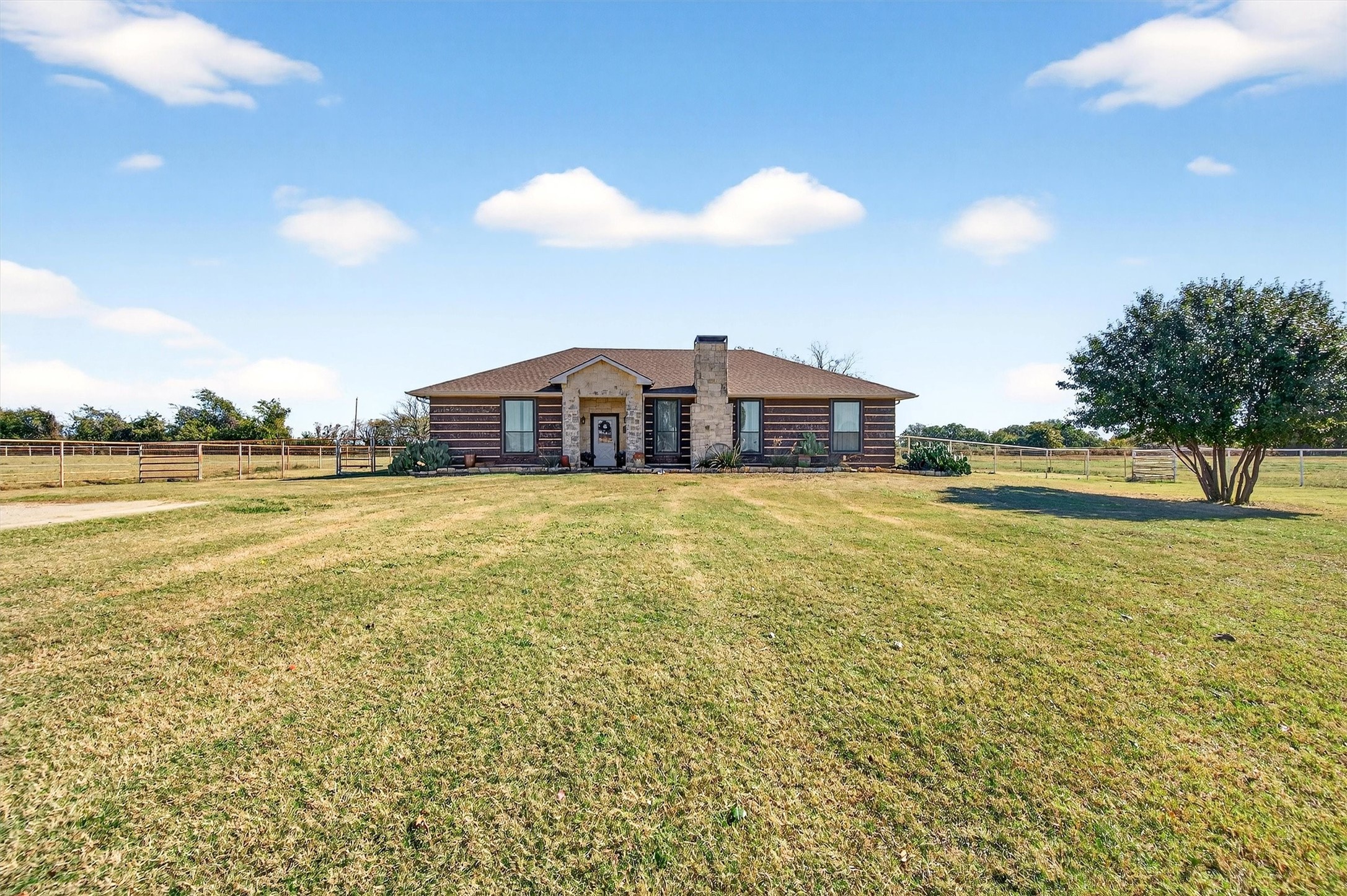 8950 Arvin Hill Road