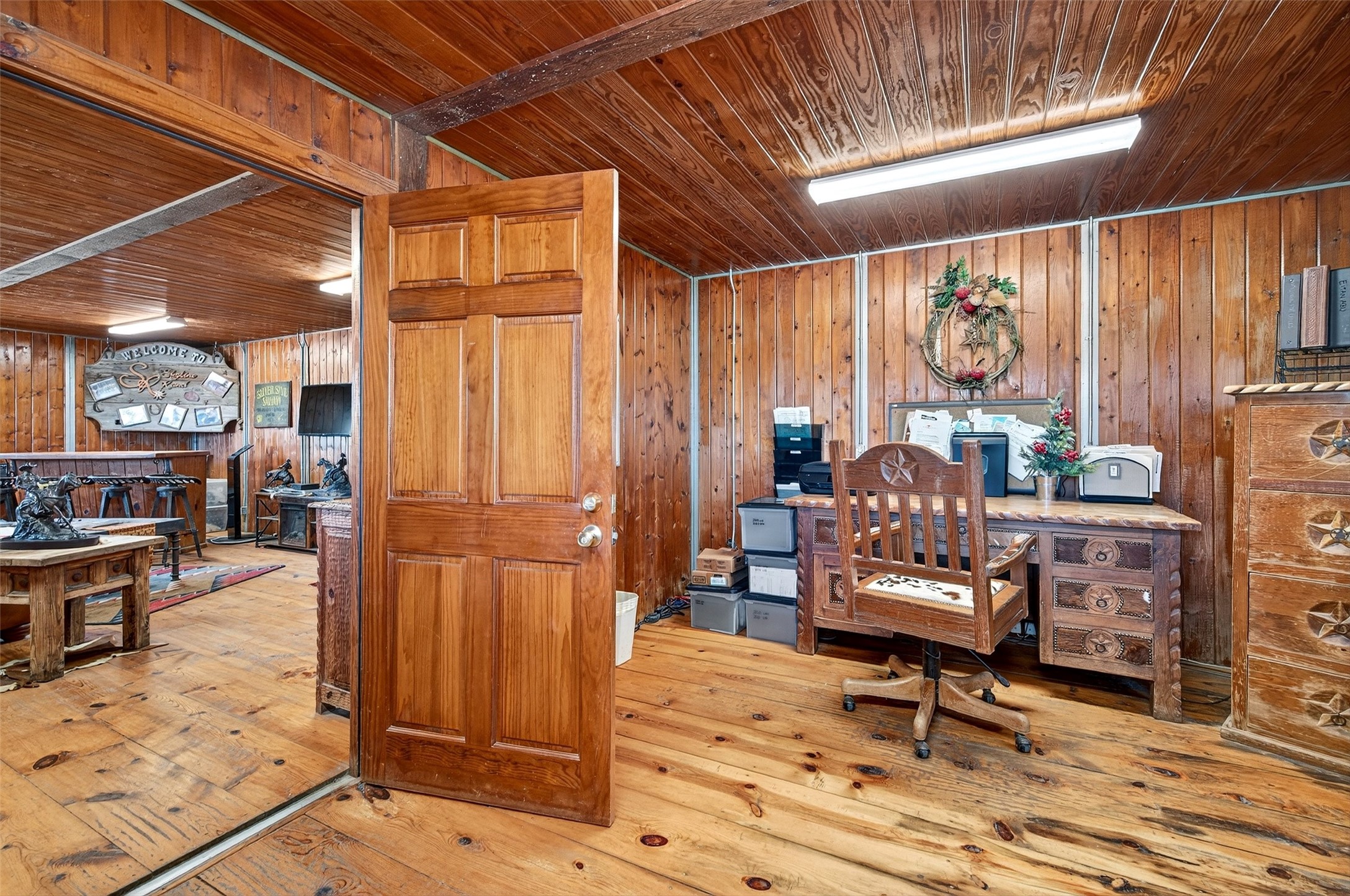 8950 Arvin Hill Road