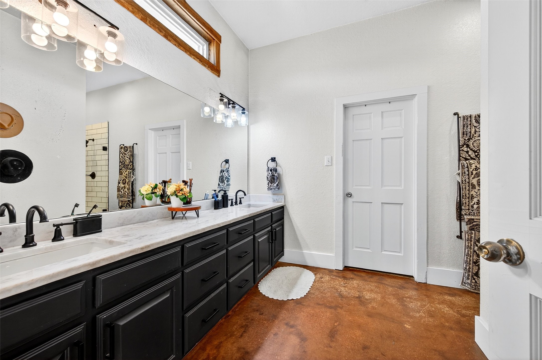 8950 Arvin Hill Road