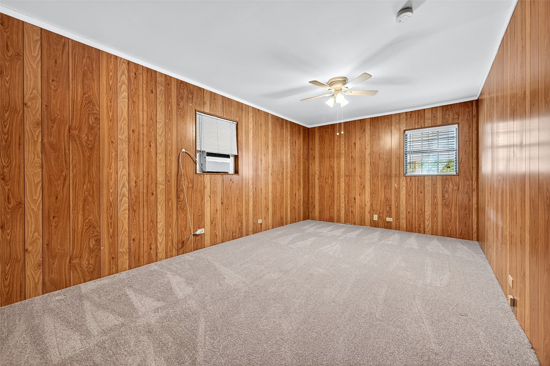 1005 S Clements Street