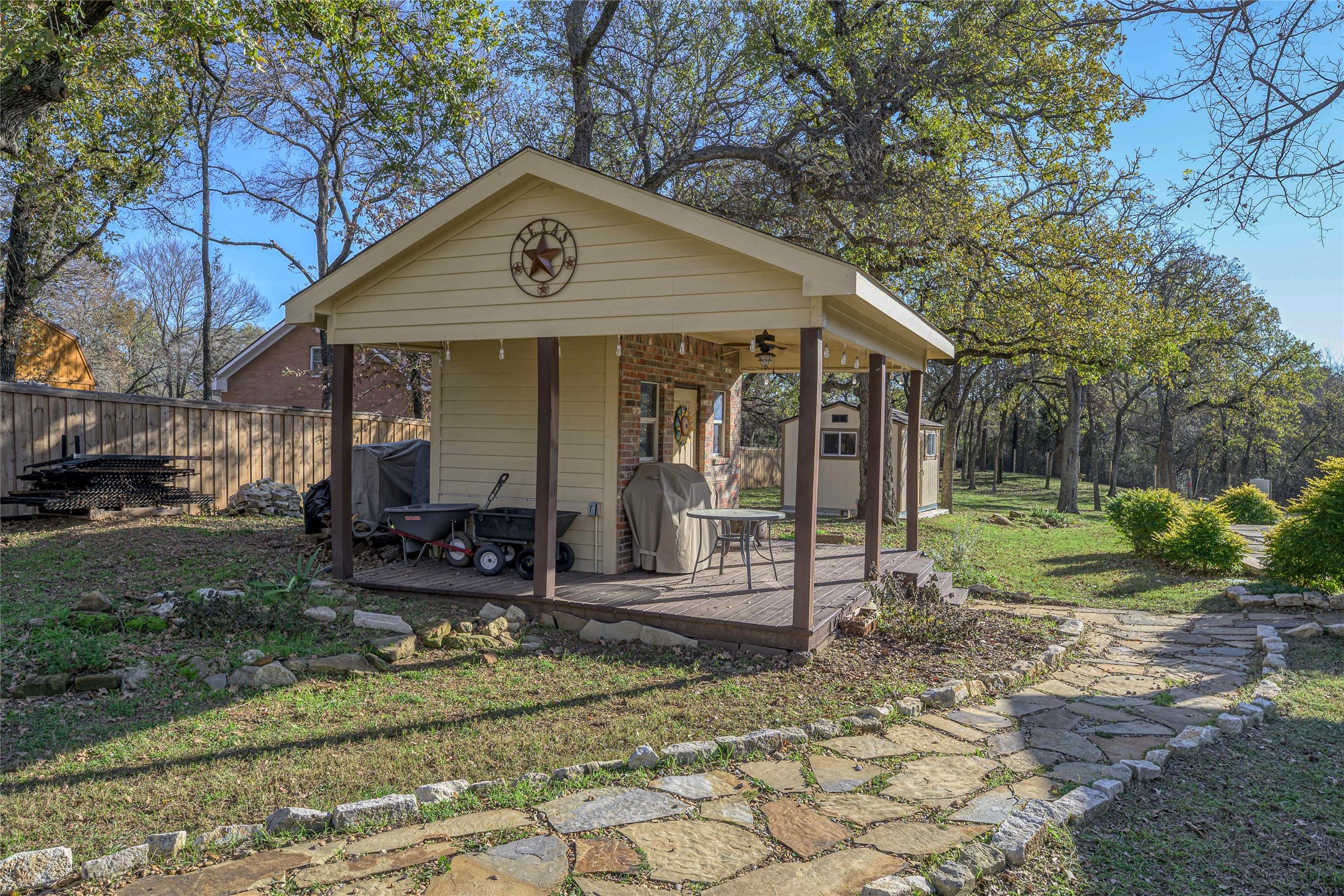 1071 E Oak Shores Drive