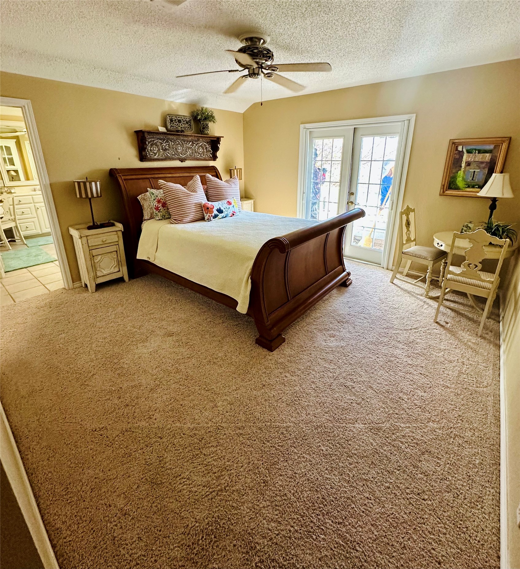 203 W Kiowa Drive