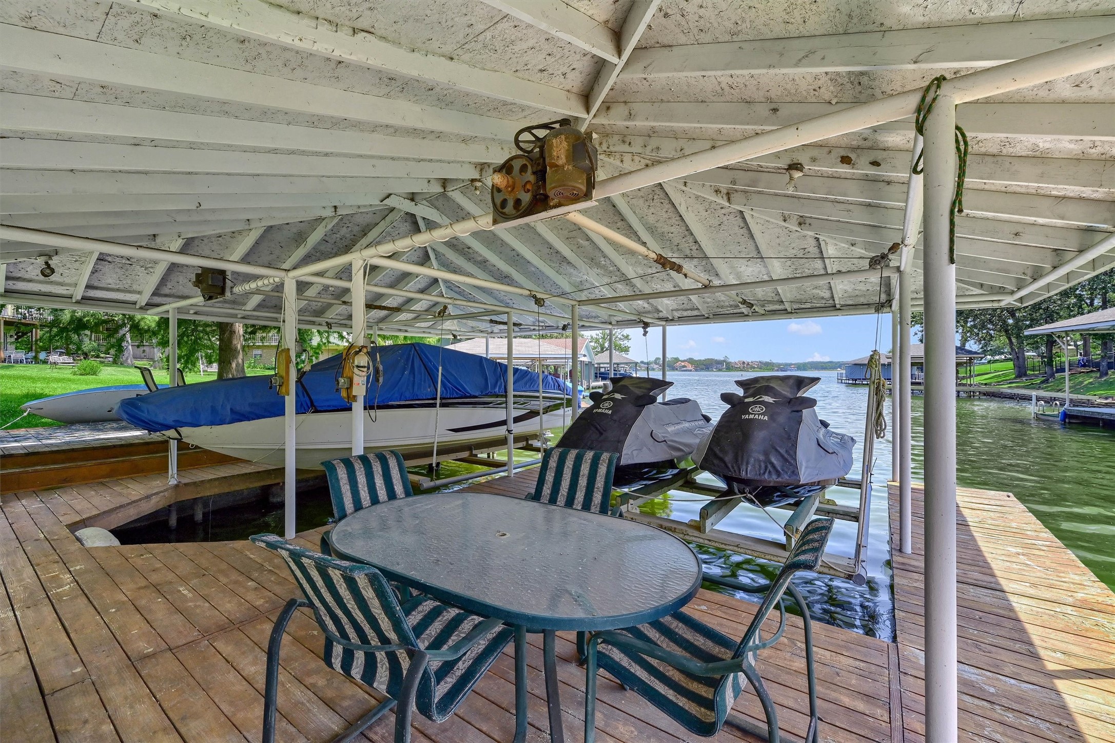 203 W Kiowa Drive